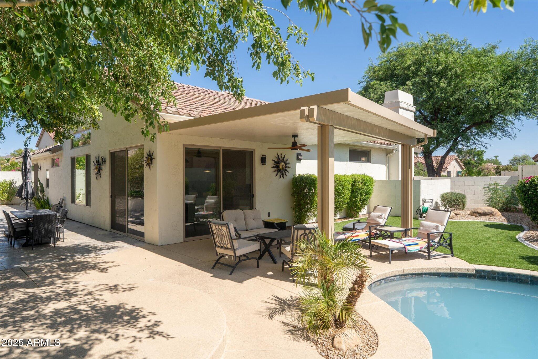COSTA VERDE - Residential