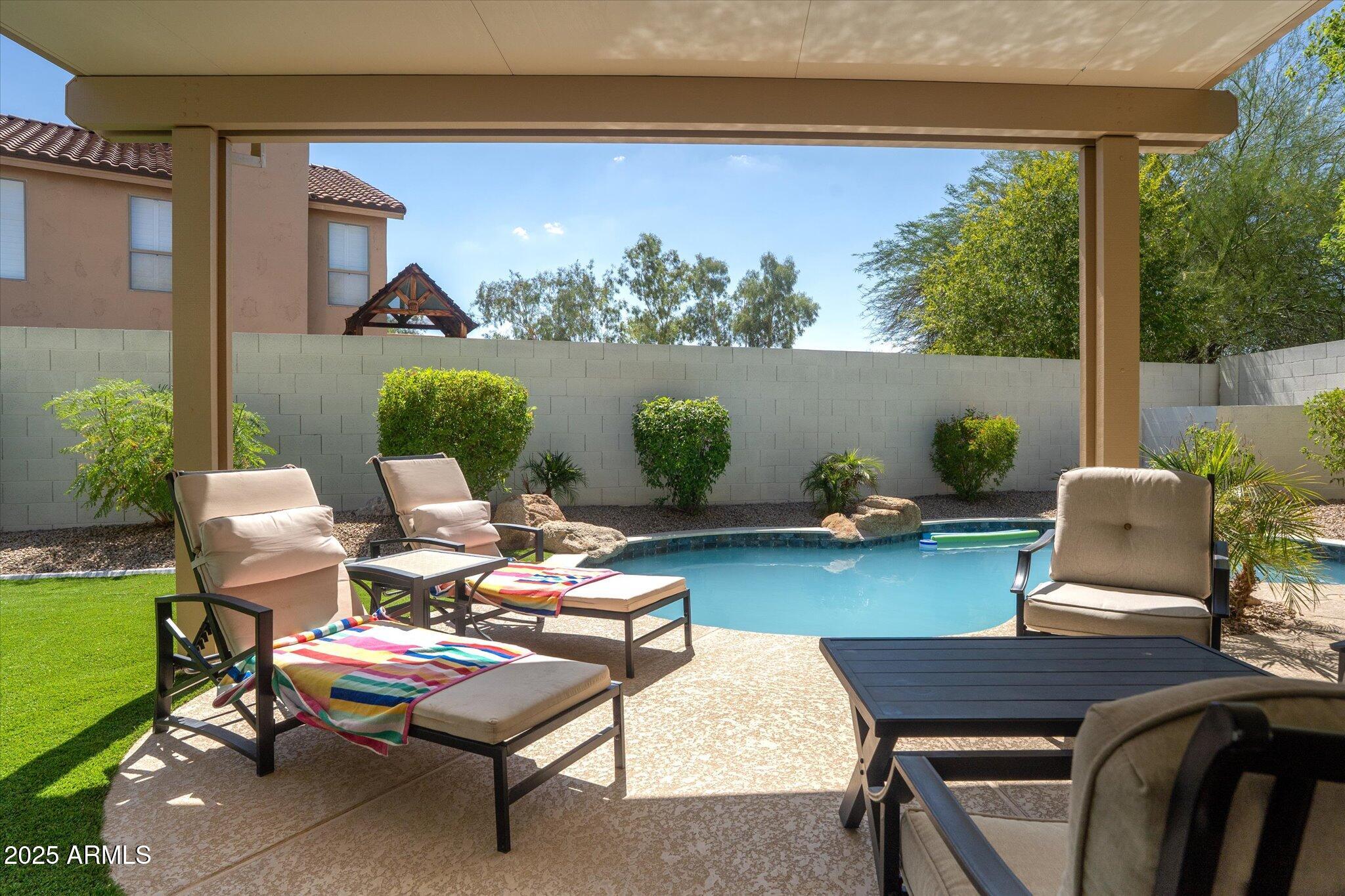 COSTA VERDE - Residential