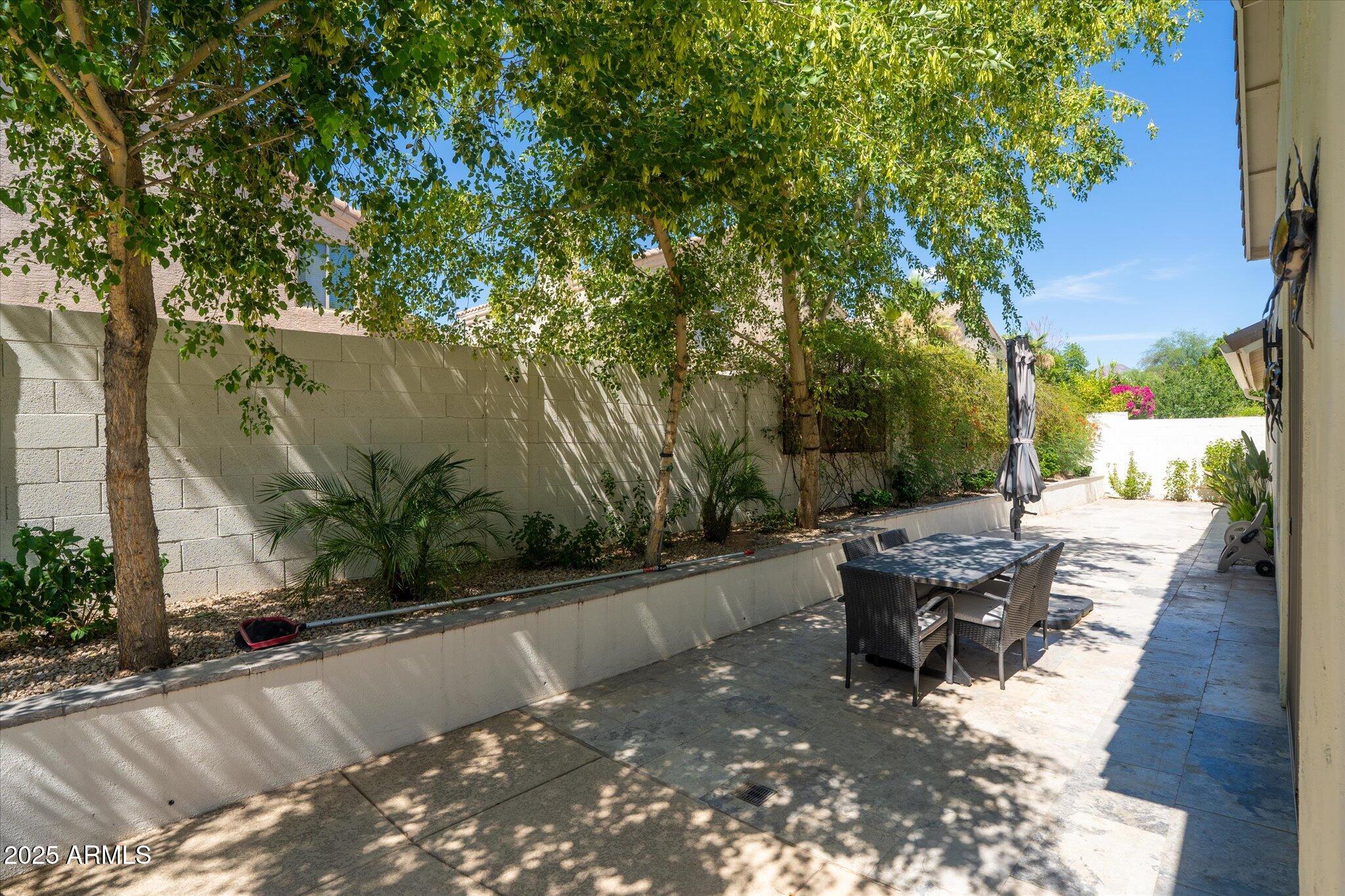 COSTA VERDE - Residential