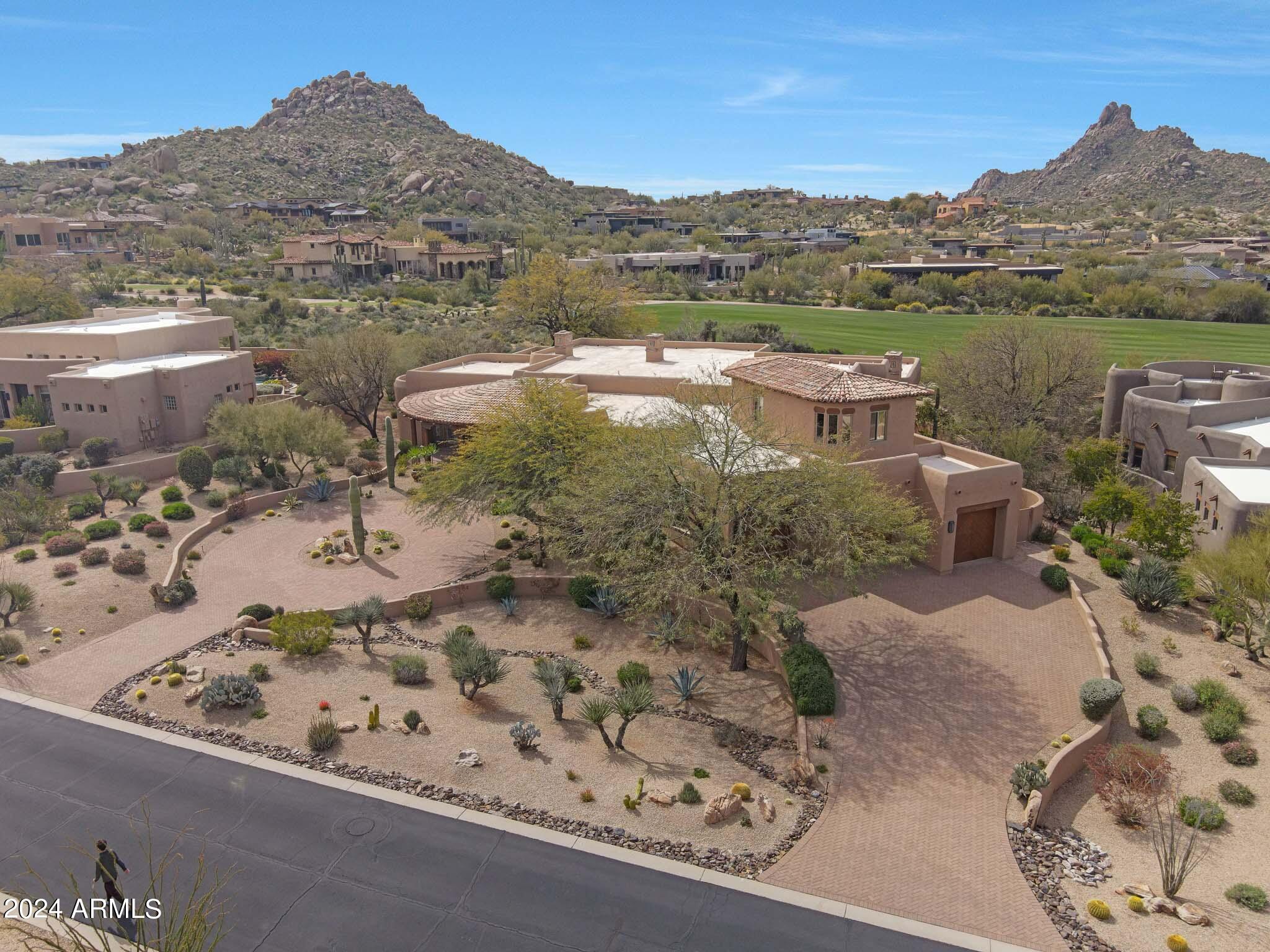 Pinnacle Canyon in Troon North - Residential