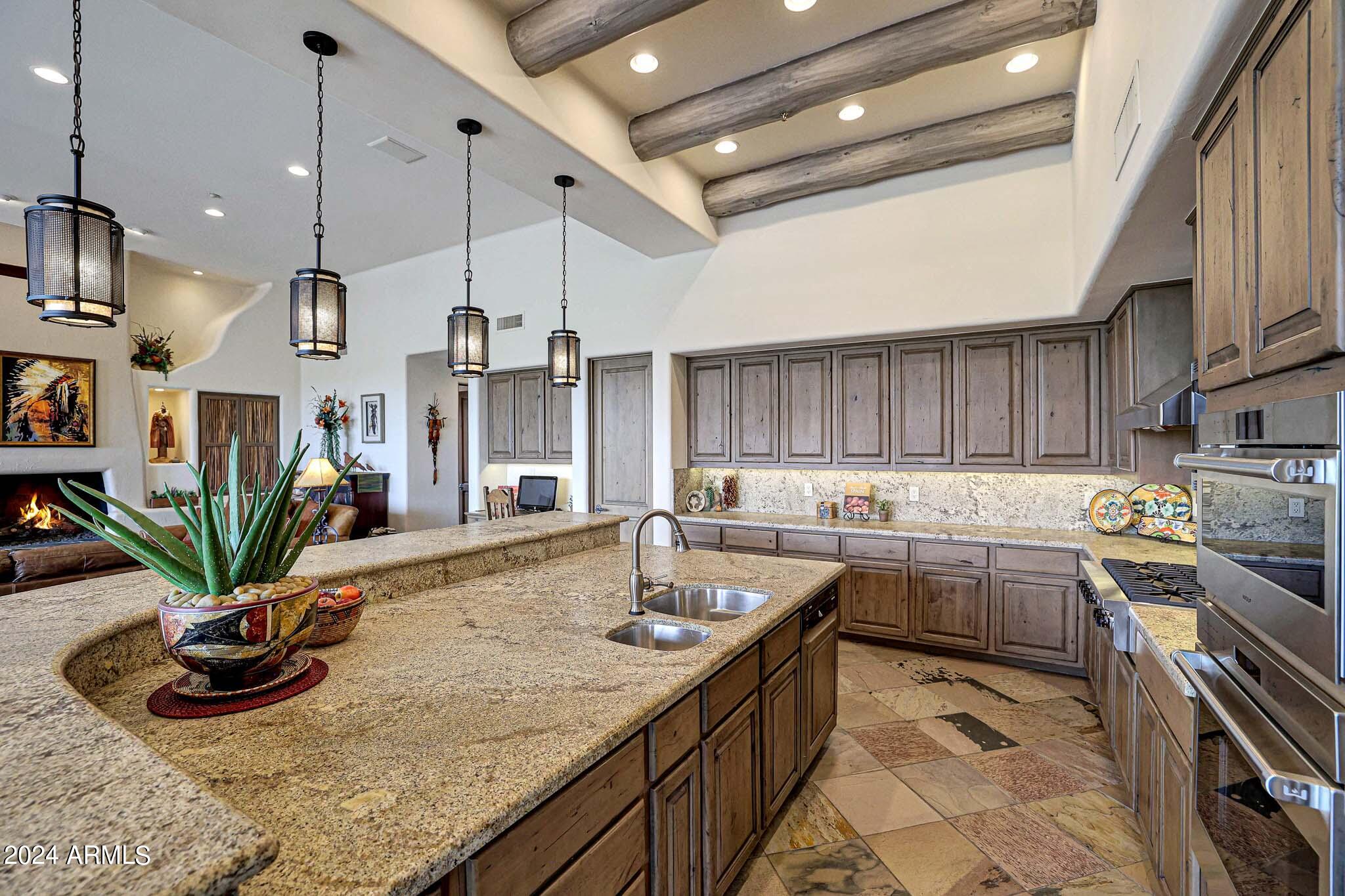 Pinnacle Canyon in Troon North - Residential