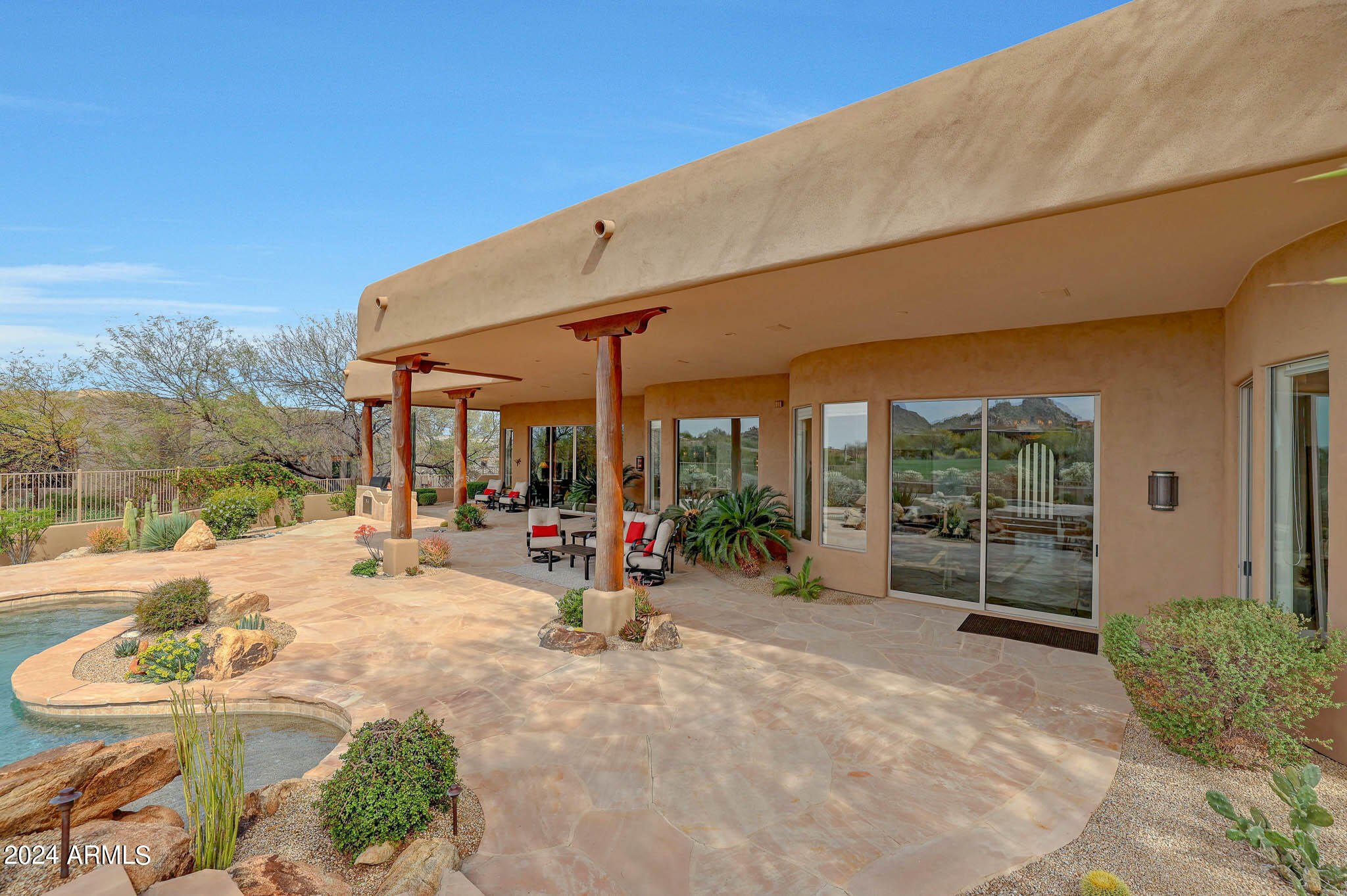 Pinnacle Canyon in Troon North - Residential