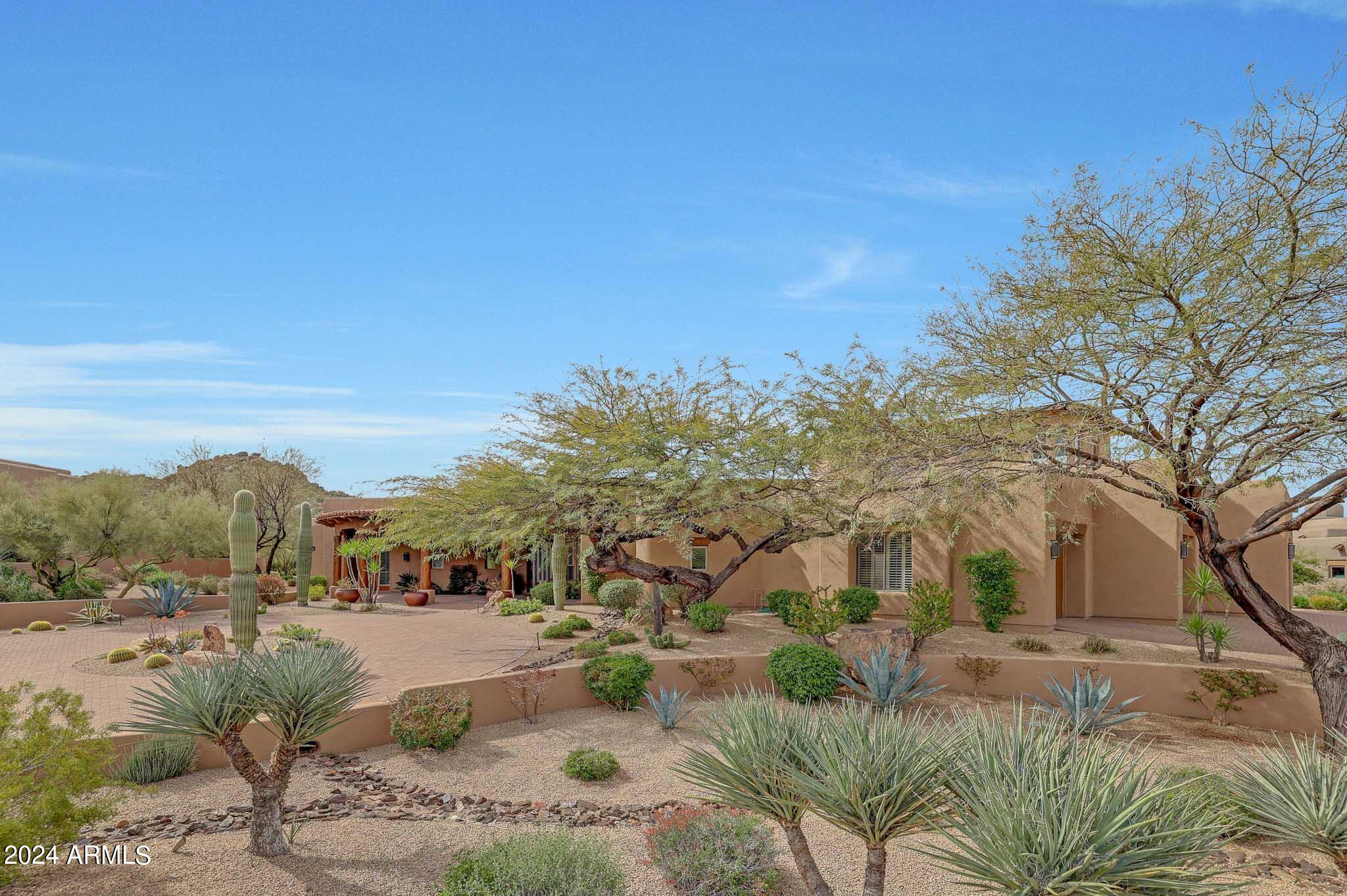 Pinnacle Canyon in Troon North - Residential