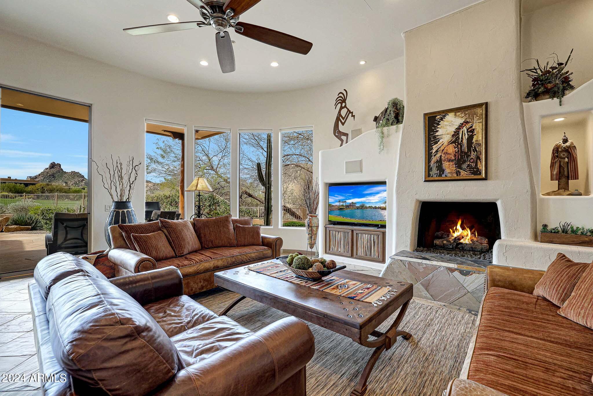 Pinnacle Canyon in Troon North - Residential