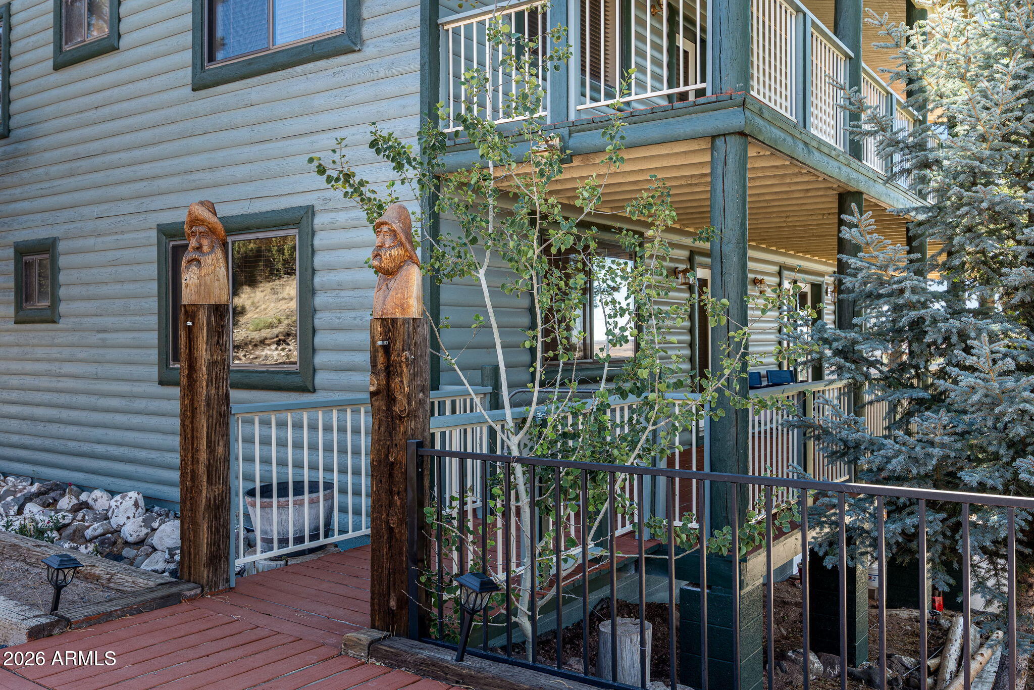 HILLCREST - Residential