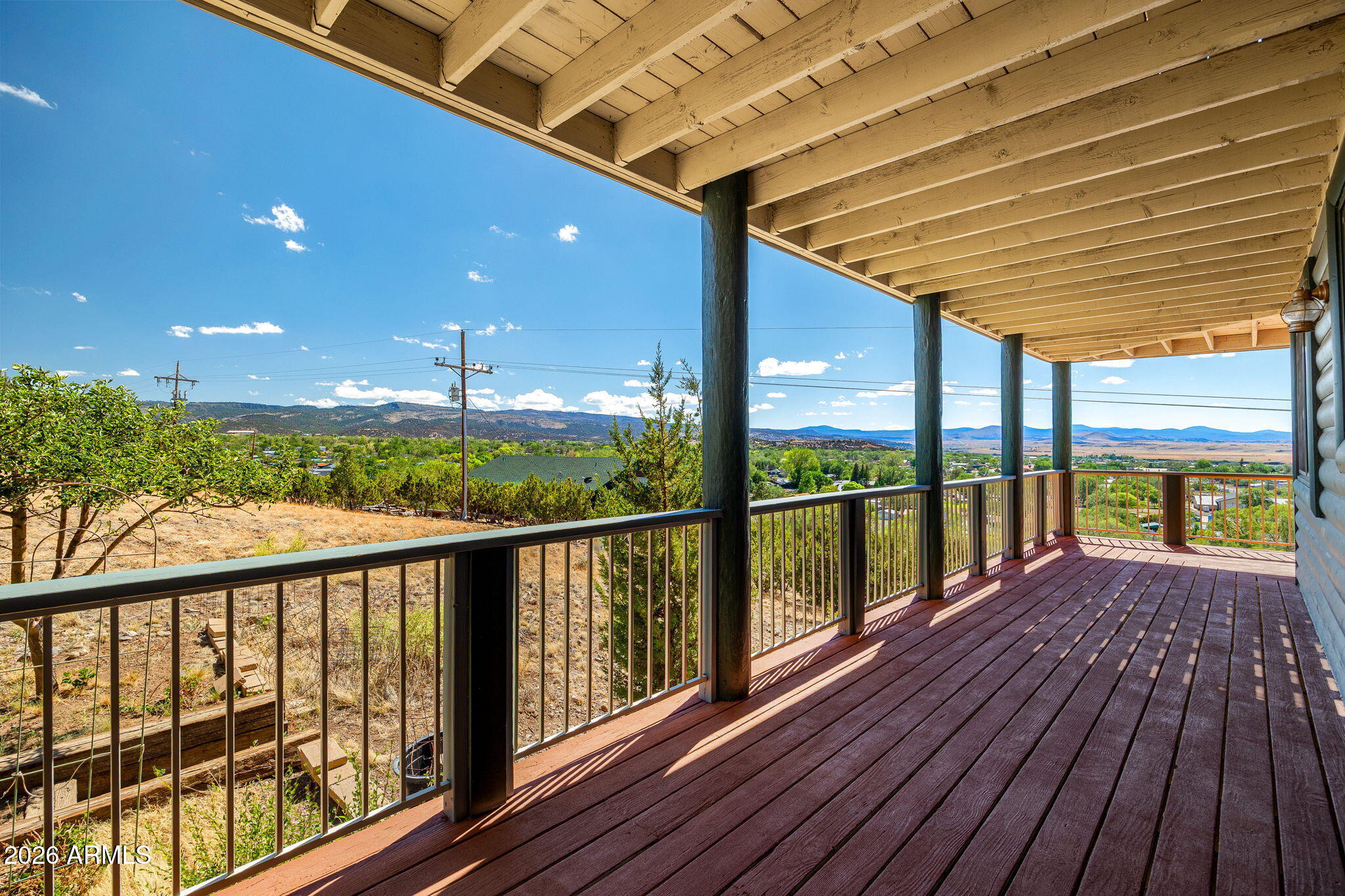 HILLCREST - Residential