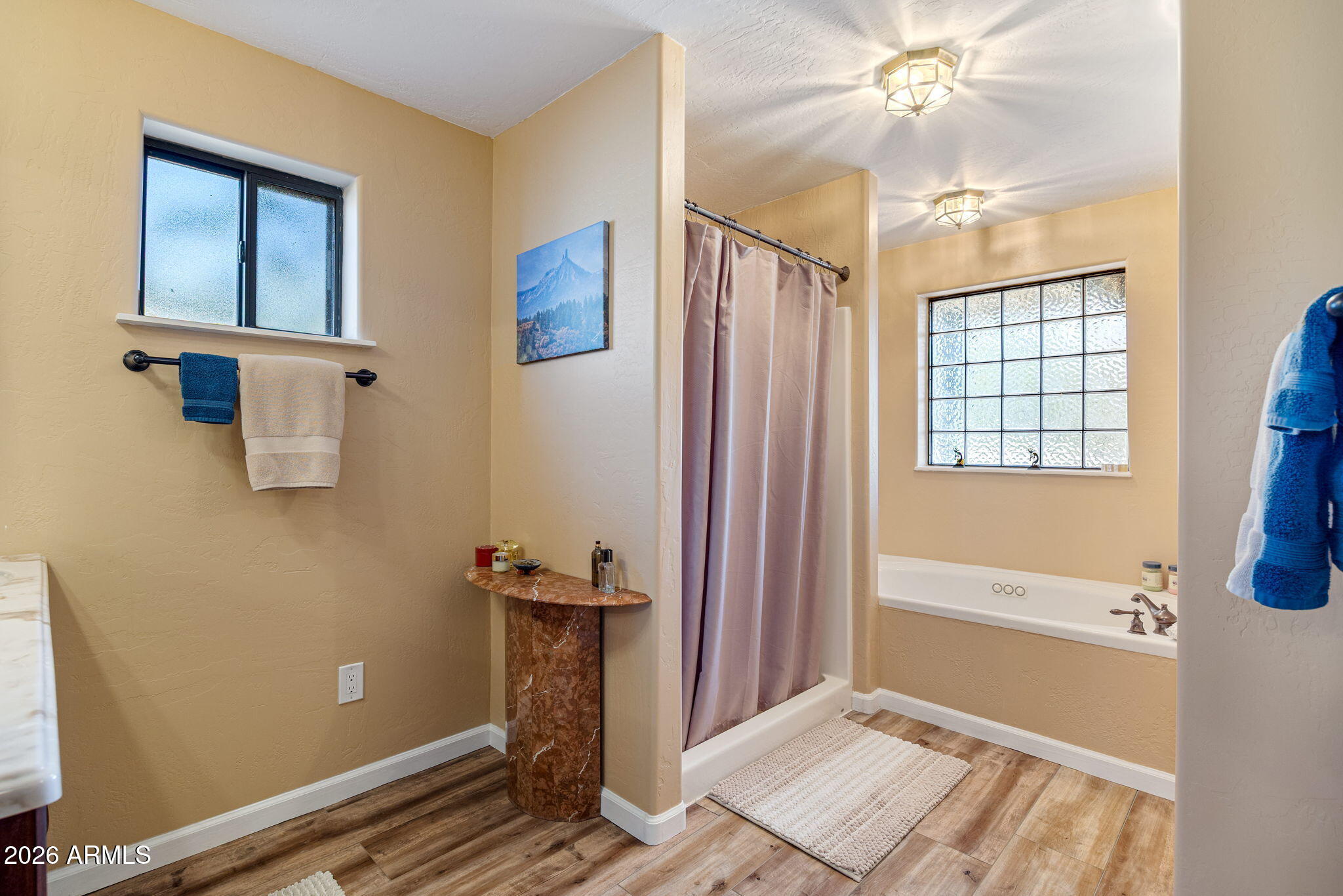 HILLCREST - Residential