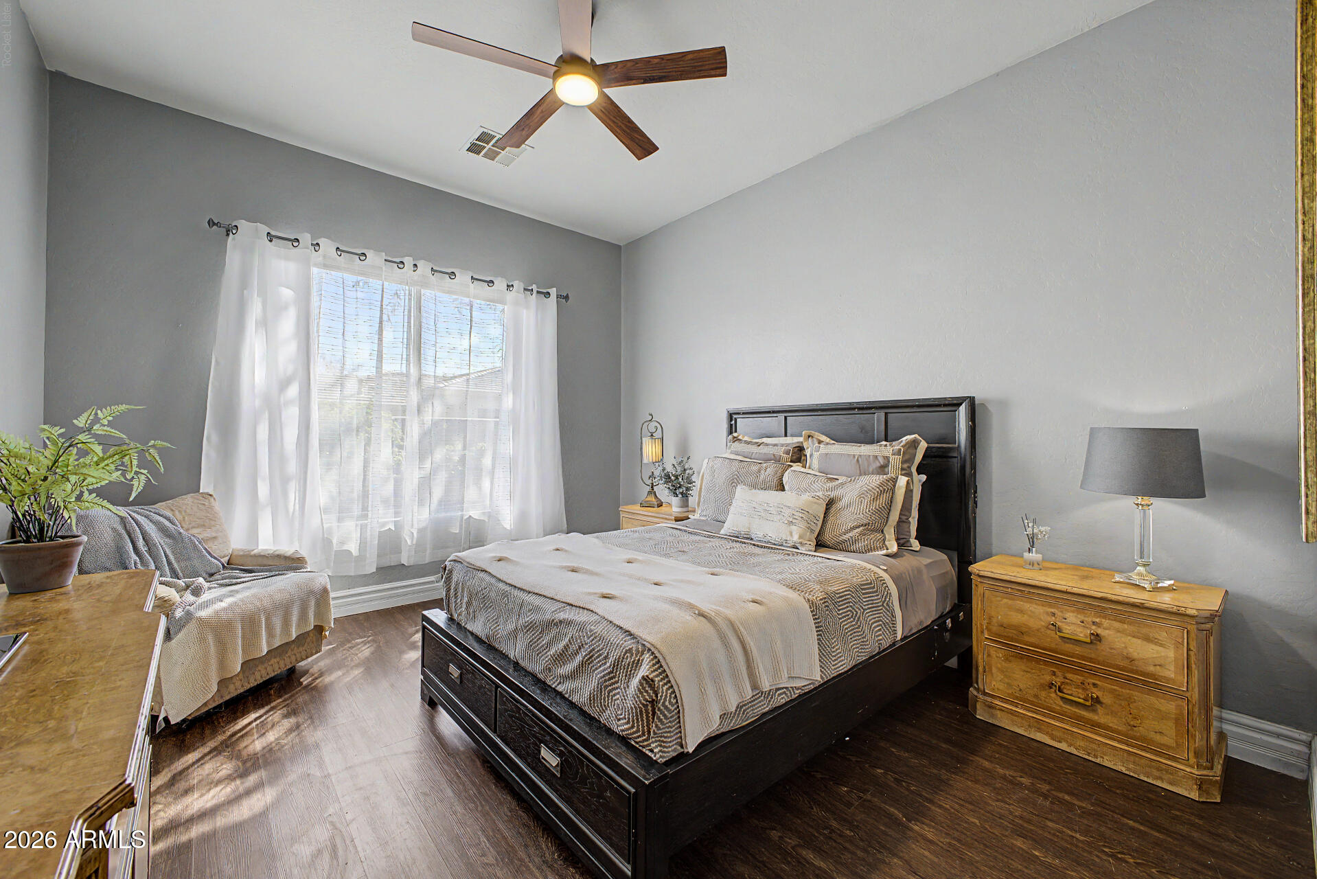 SAGUARO HIGHLANDS - Residential