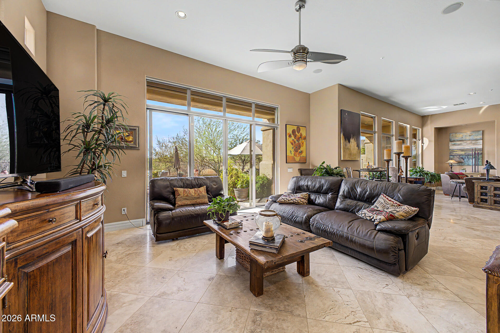 SAGUARO HIGHLANDS - Residential