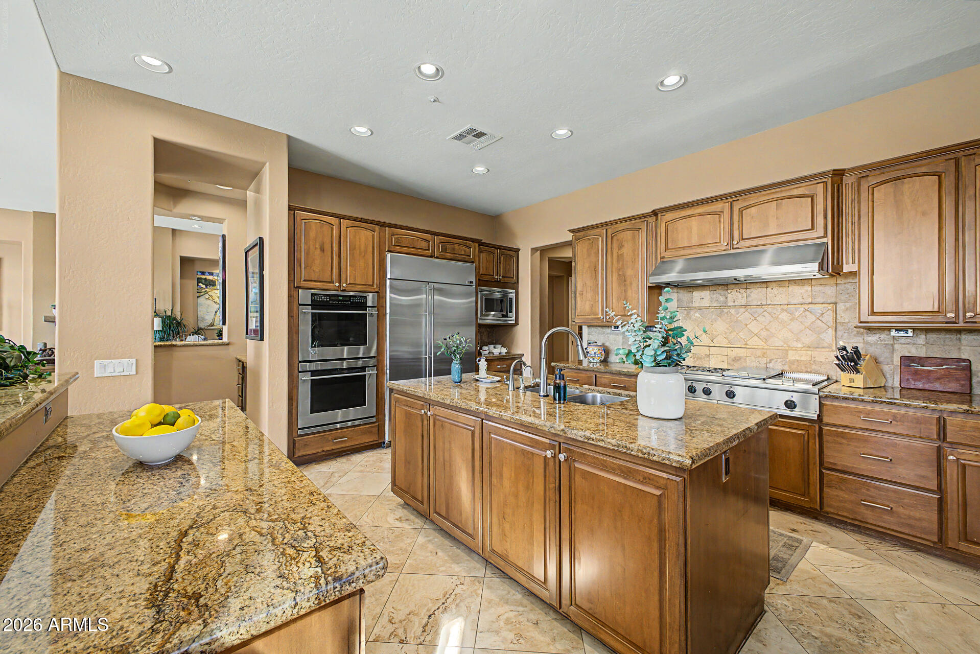 SAGUARO HIGHLANDS - Residential