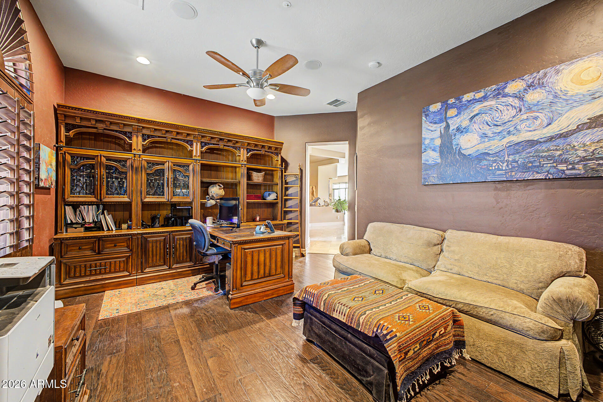 SAGUARO HIGHLANDS - Residential