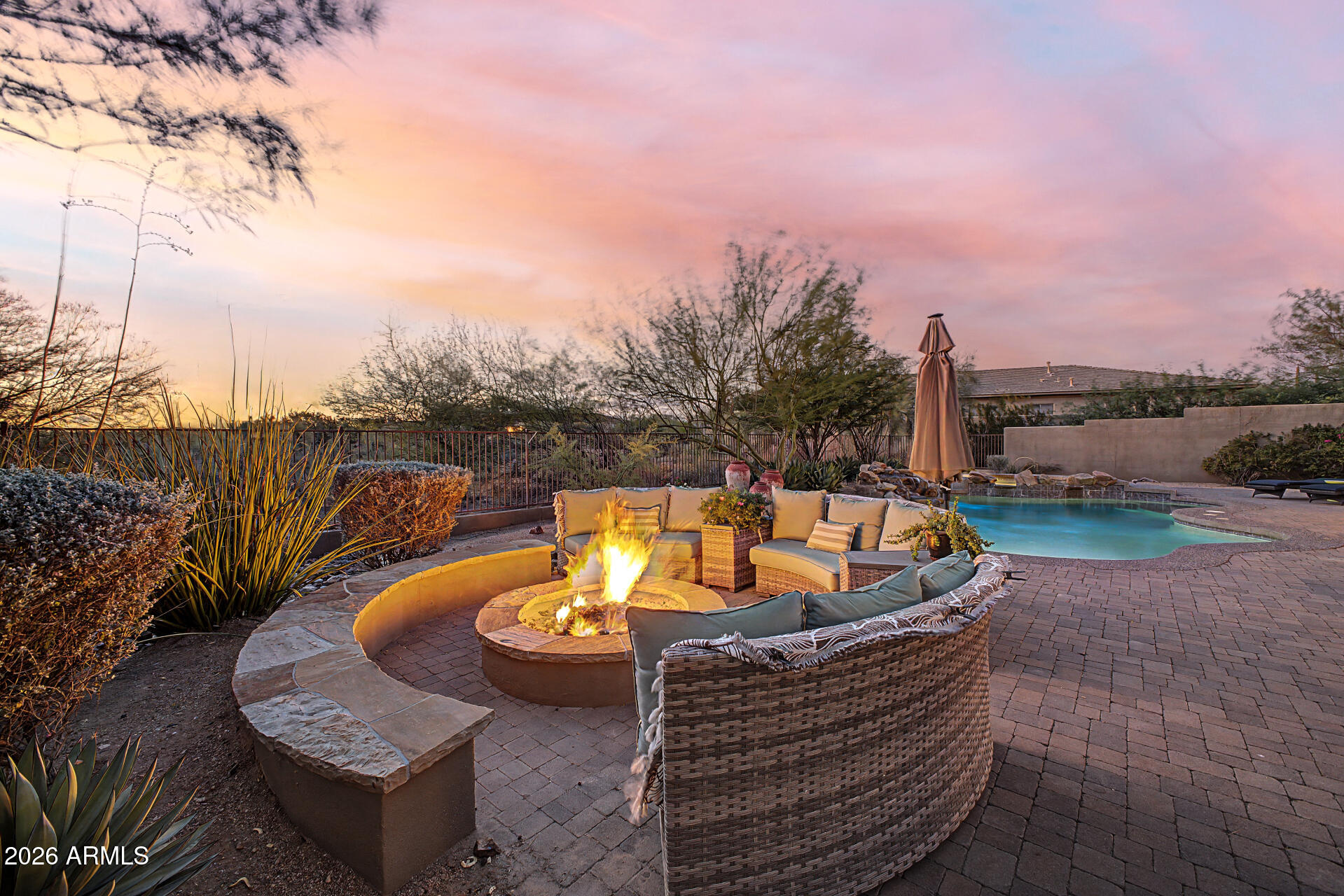 SAGUARO HIGHLANDS - Residential