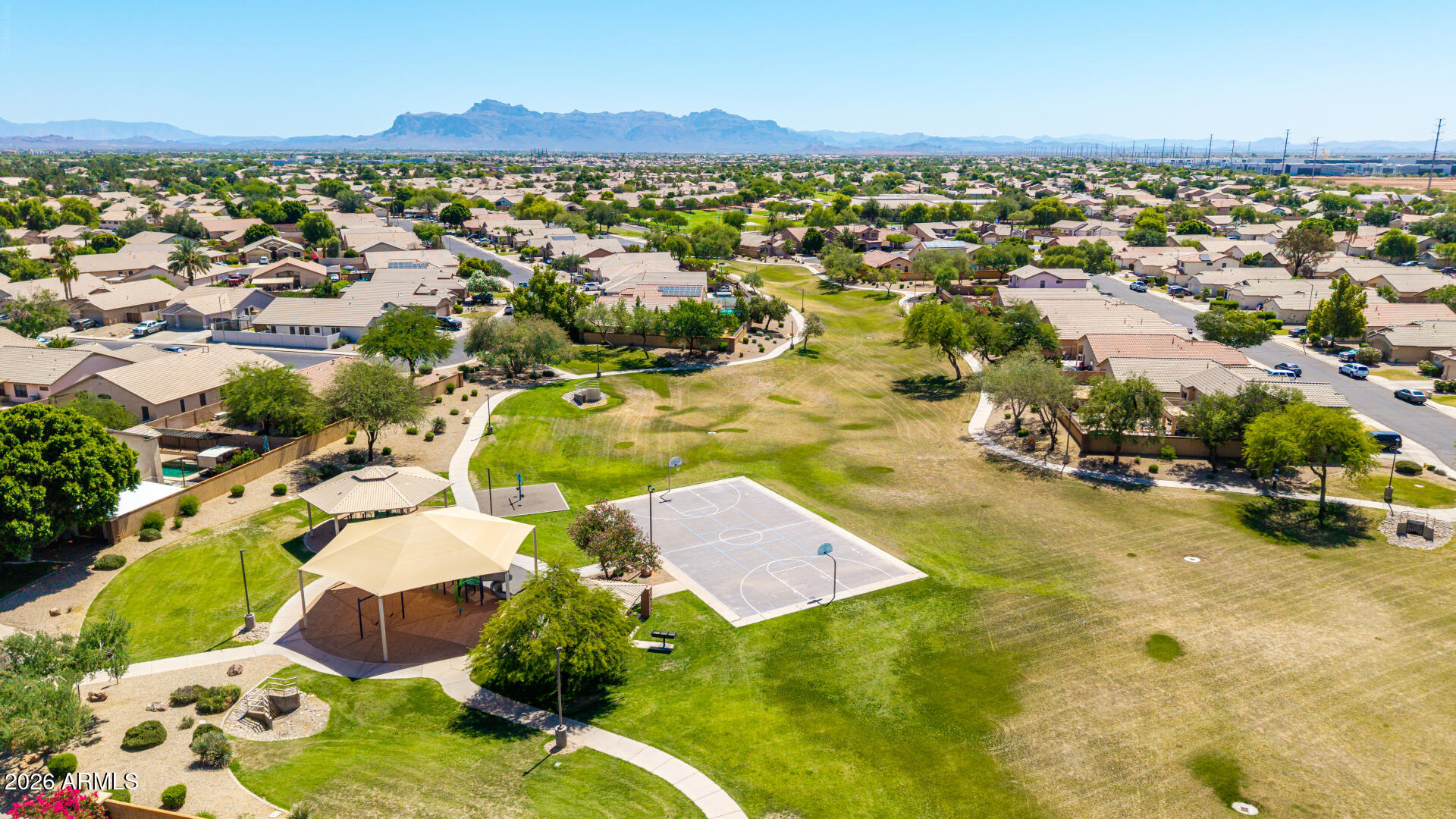 MESQUITE CANYON - Residential