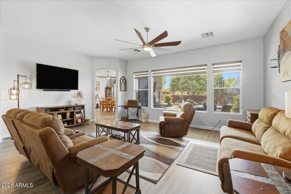 PRONGHORN RANCH 9 - Residential