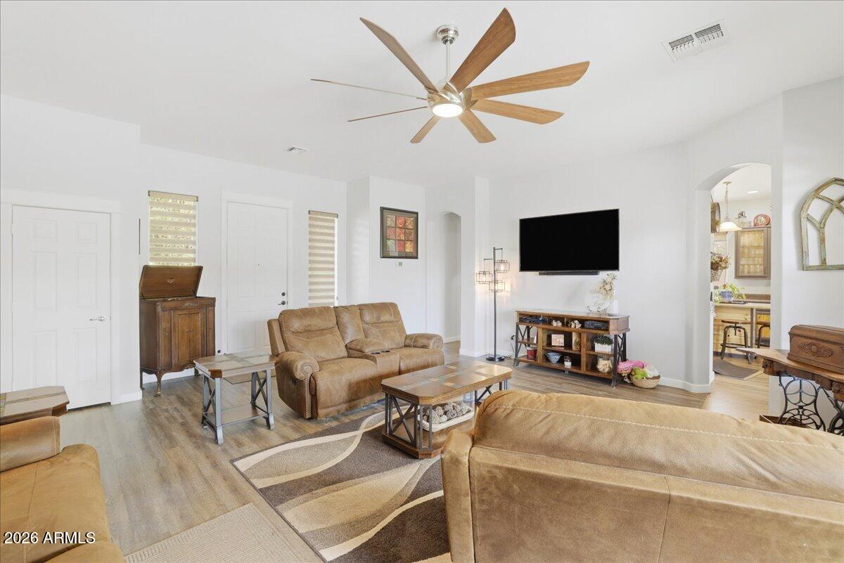 PRONGHORN RANCH 9 - Residential