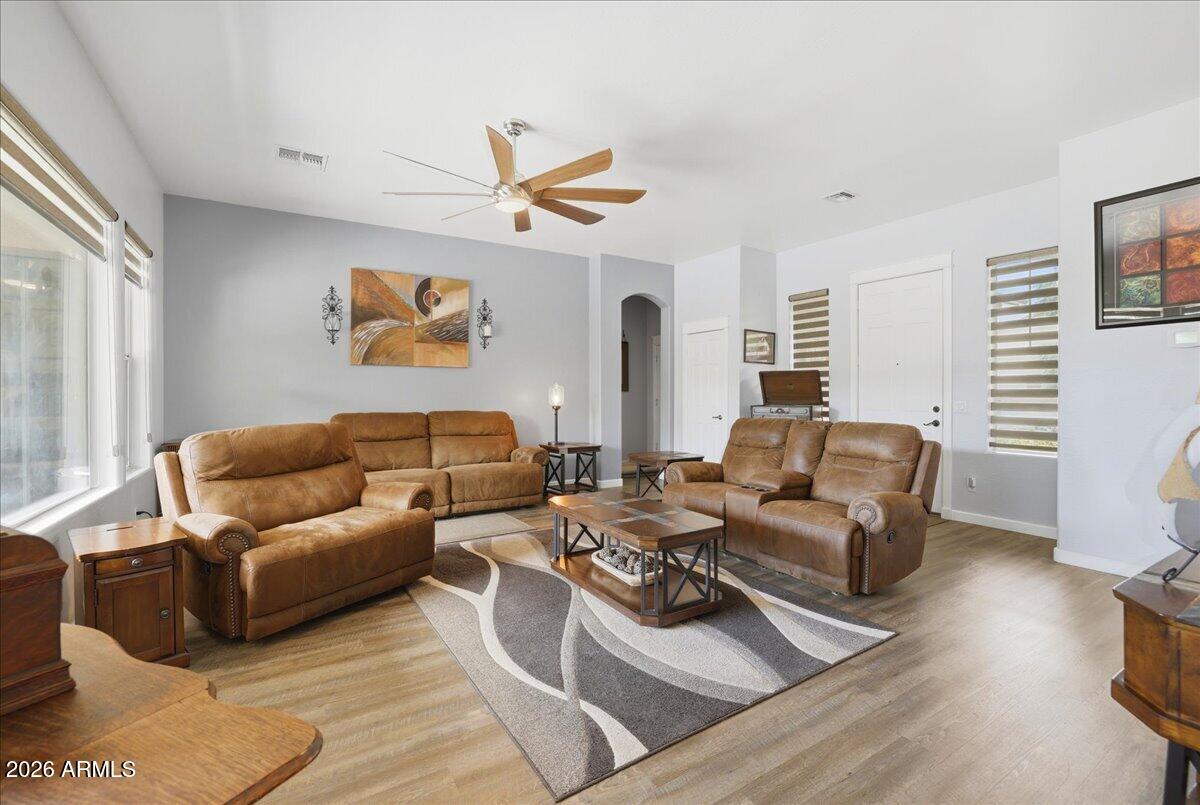 PRONGHORN RANCH 9 - Residential