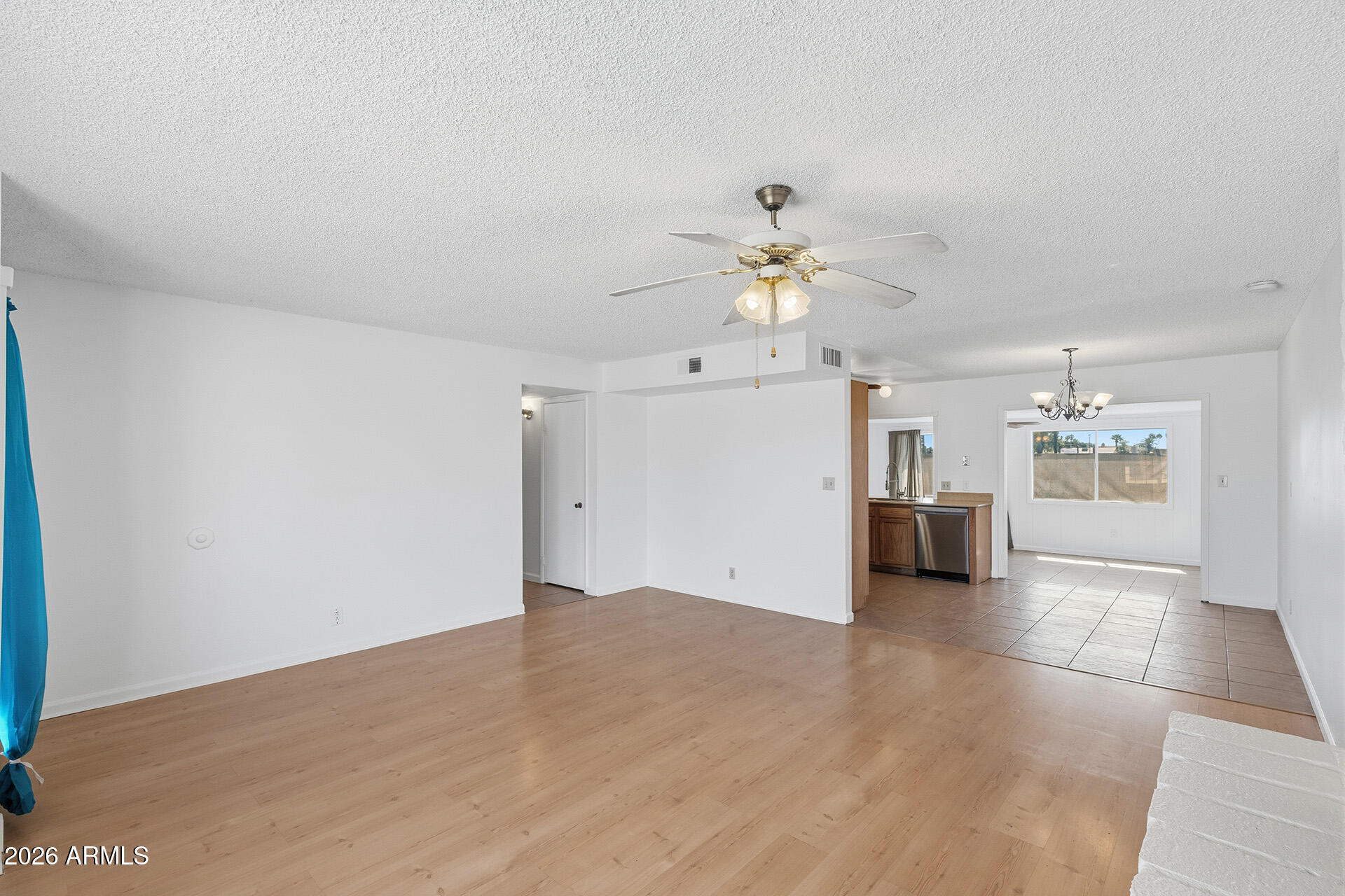 NEW WORLD GLENDALE UNIT 1 AMD - Residential