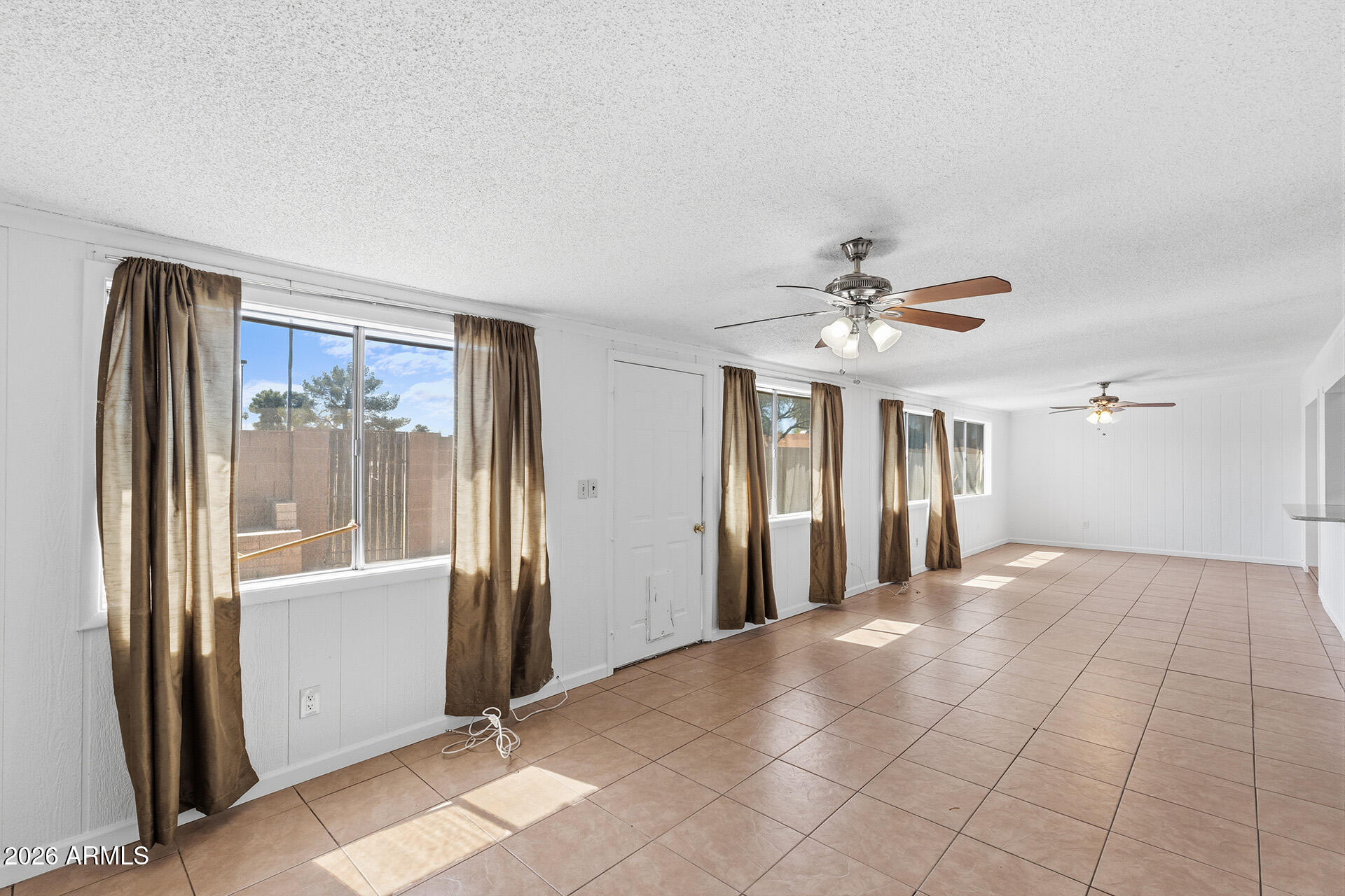 NEW WORLD GLENDALE UNIT 1 AMD - Residential