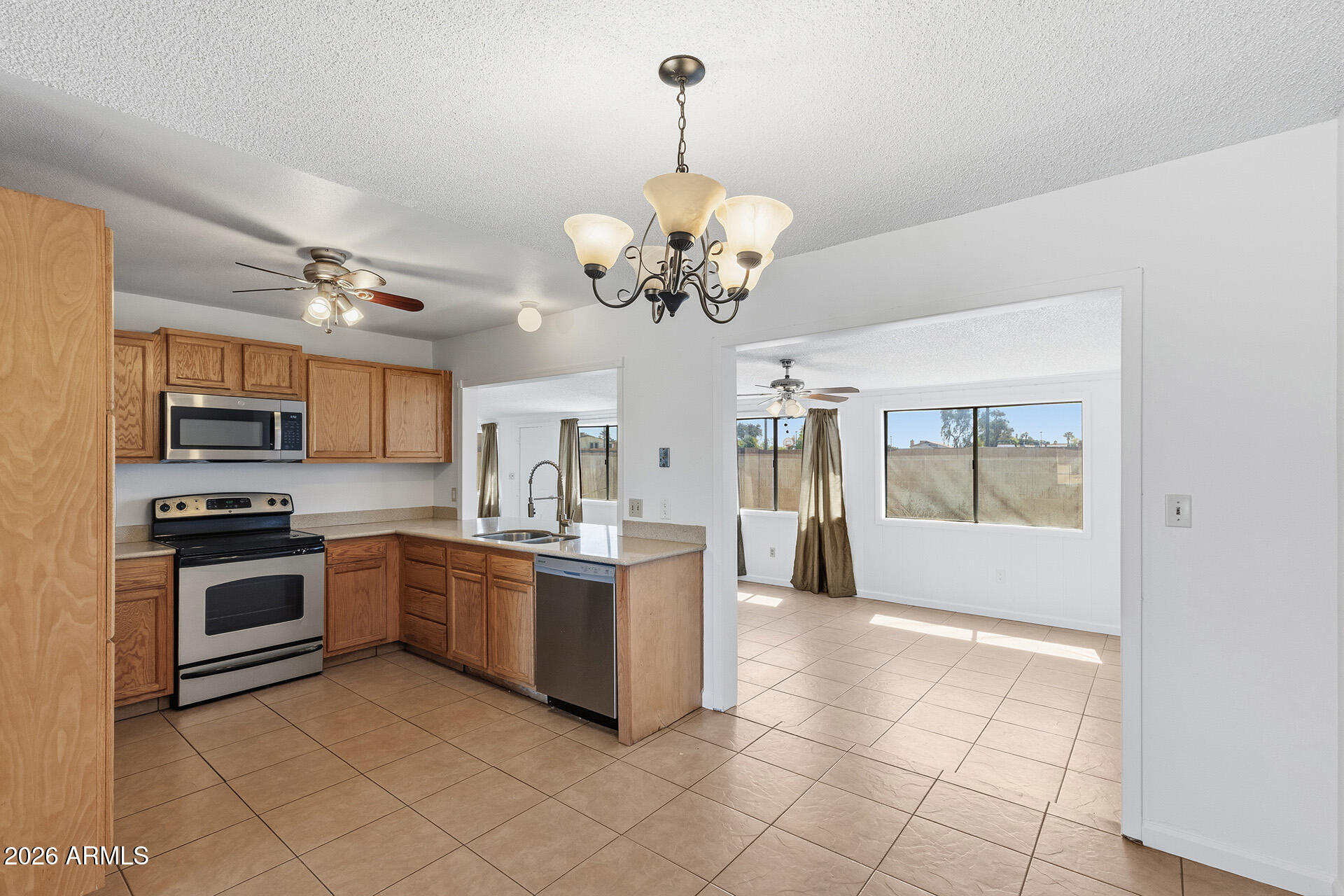 NEW WORLD GLENDALE UNIT 1 AMD - Residential
