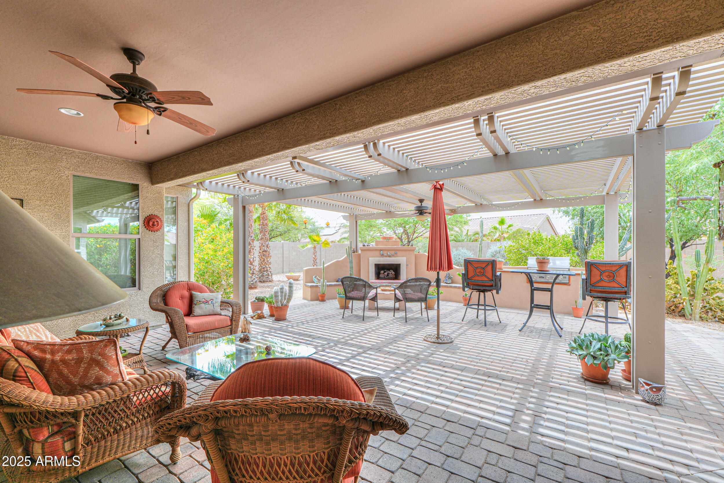 ROBSON RANCH - Residential