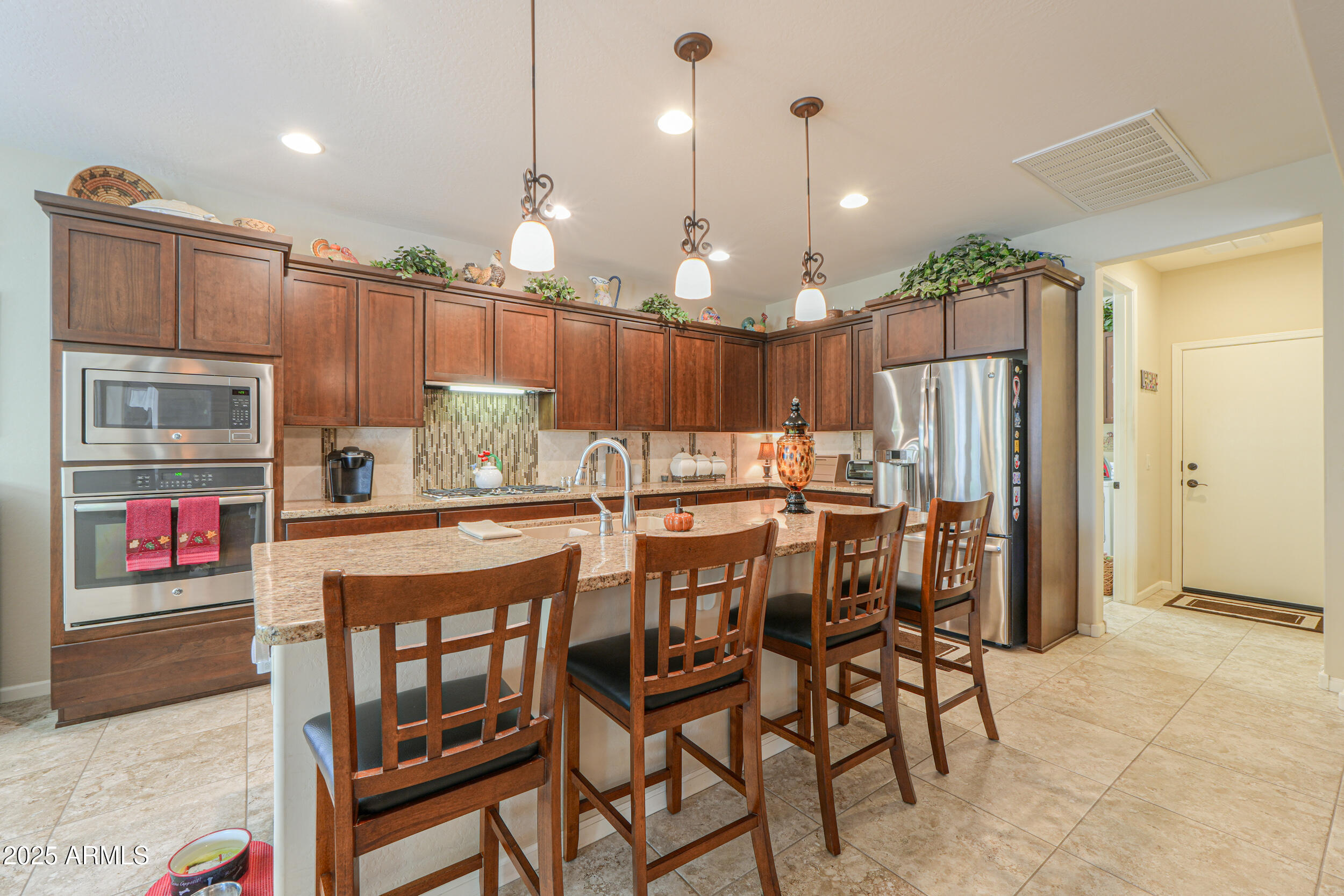 ROBSON RANCH - Residential