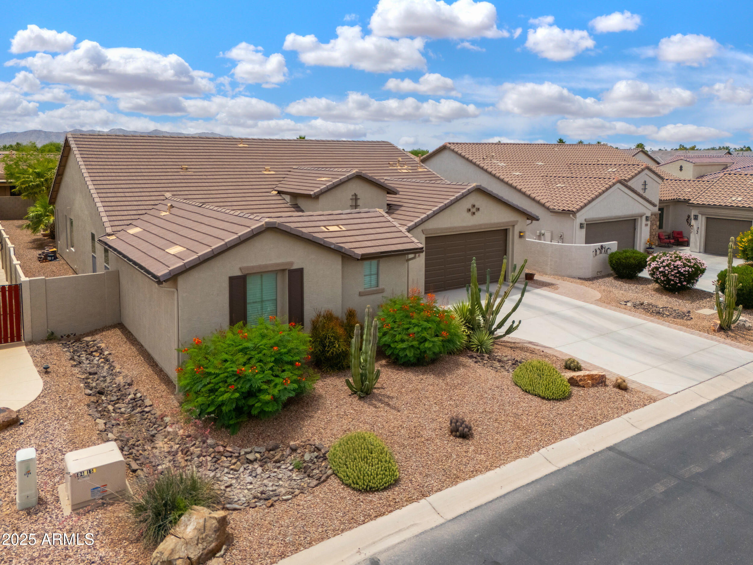 ROBSON RANCH - Residential