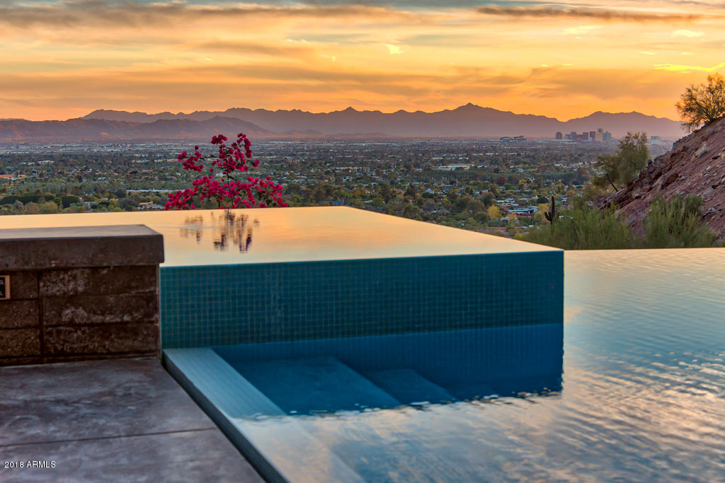 RED ROCK NORTH - Residential
