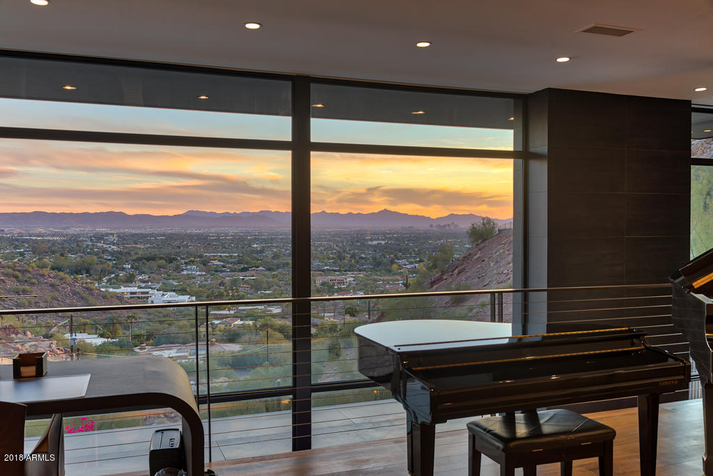 RED ROCK NORTH - Residential