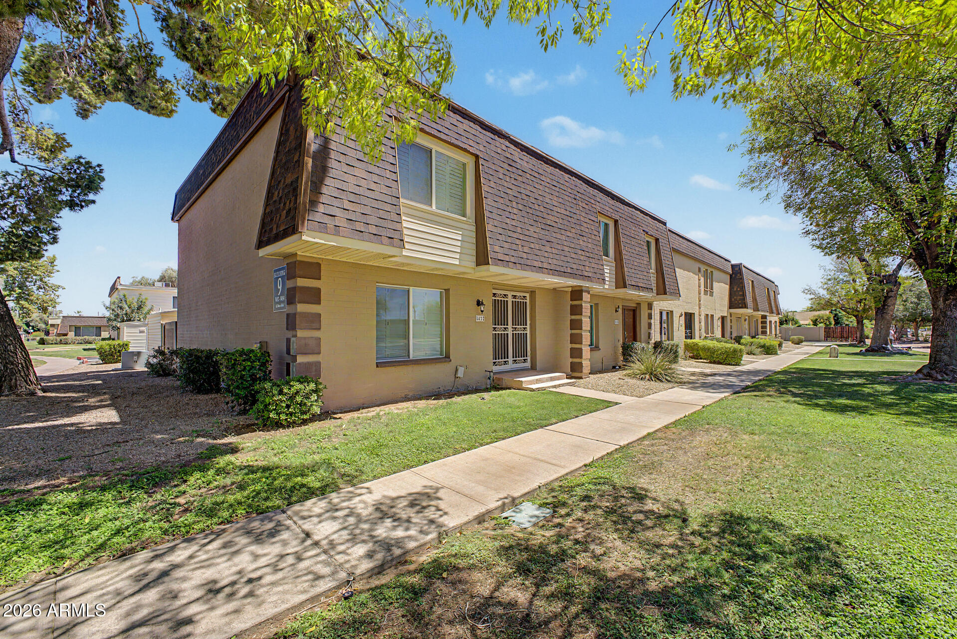 LA BUENA VIDA TOWNHOUSES - Residential