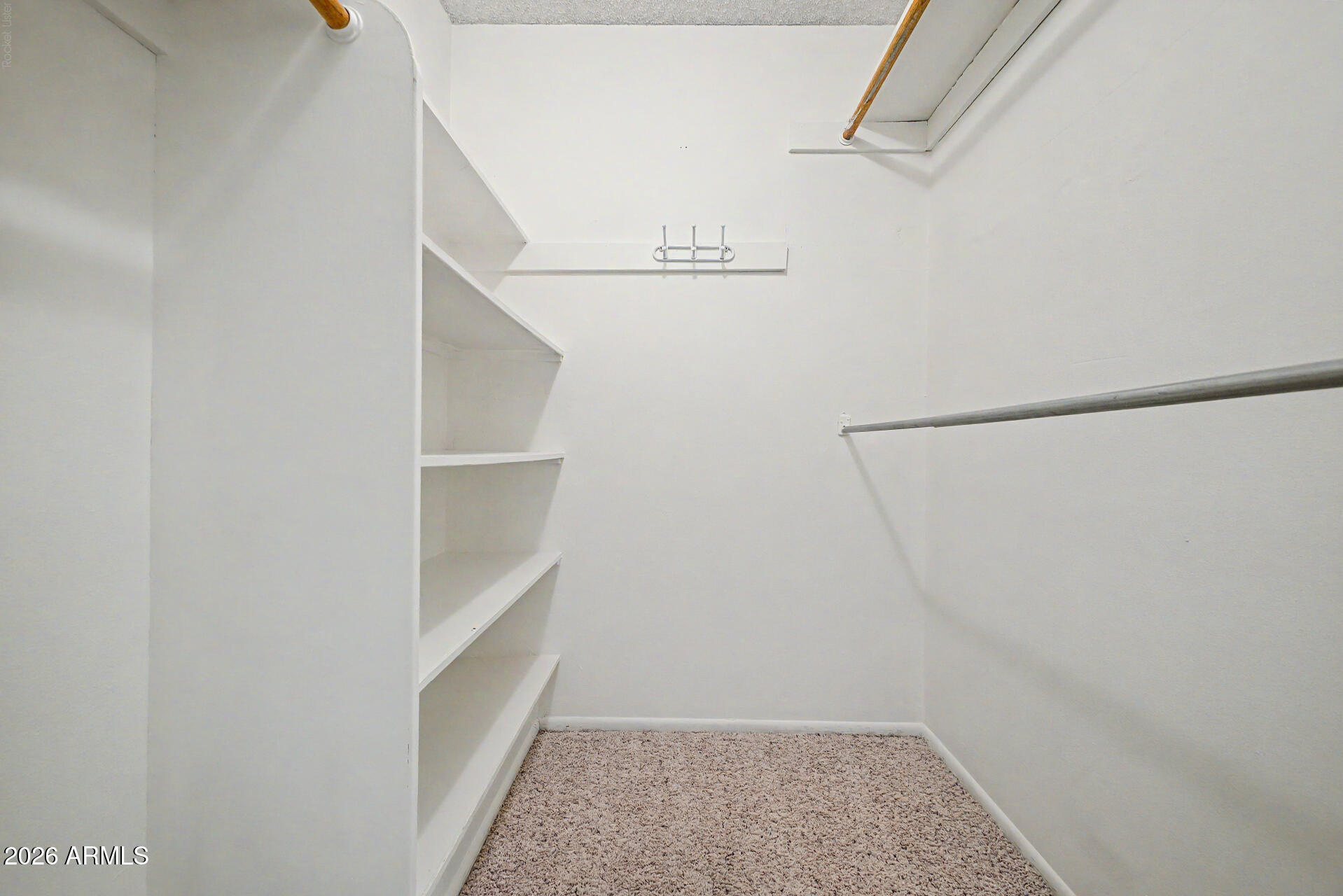 LA BUENA VIDA TOWNHOUSES - Residential