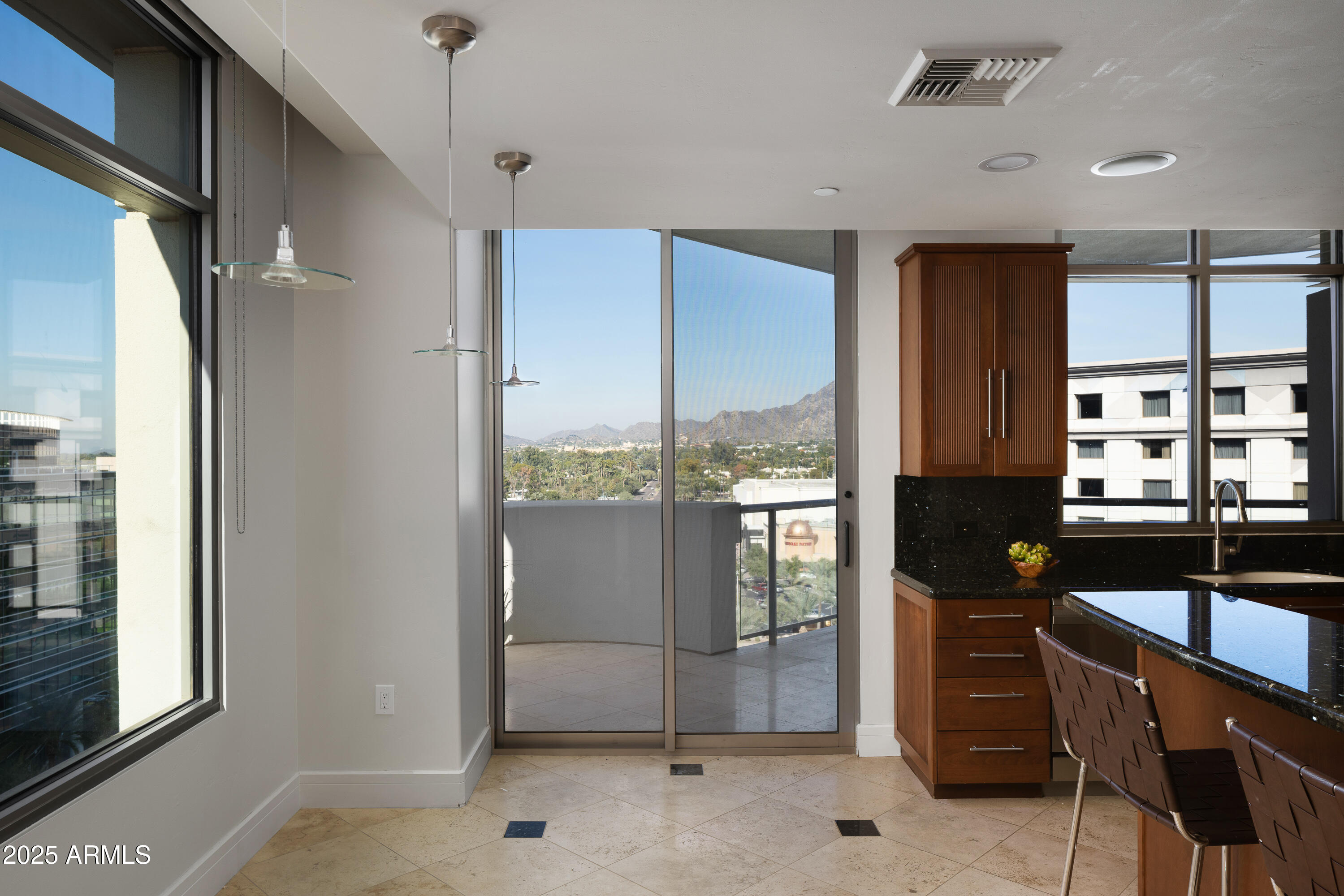 ESPLANADE PLACE CONDOMINIUM AMD - Residential