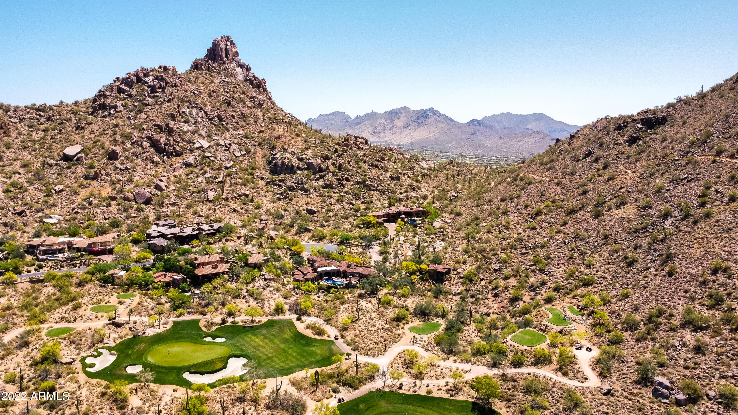 ESTANCIA - Residential