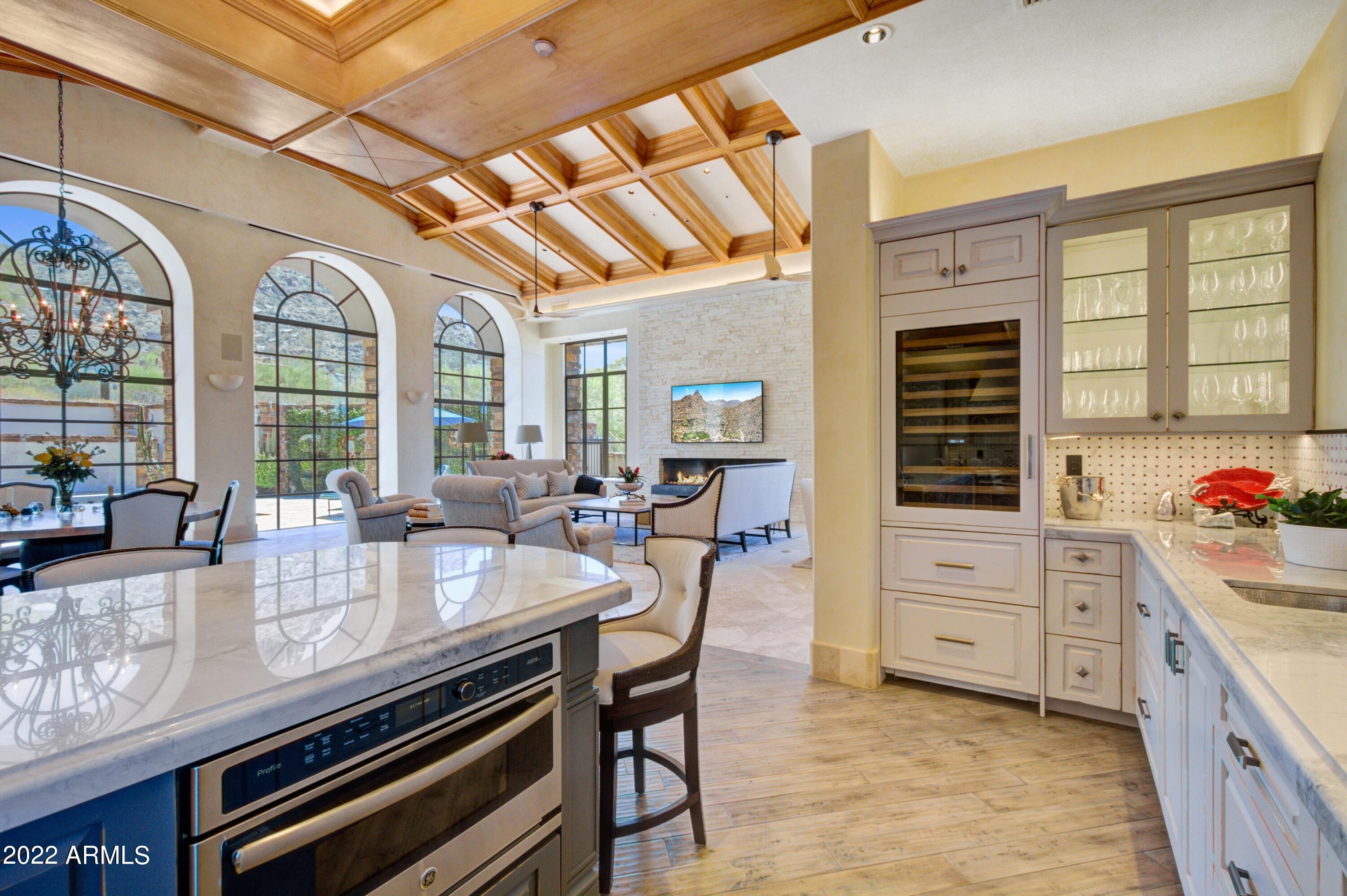 ESTANCIA - Residential