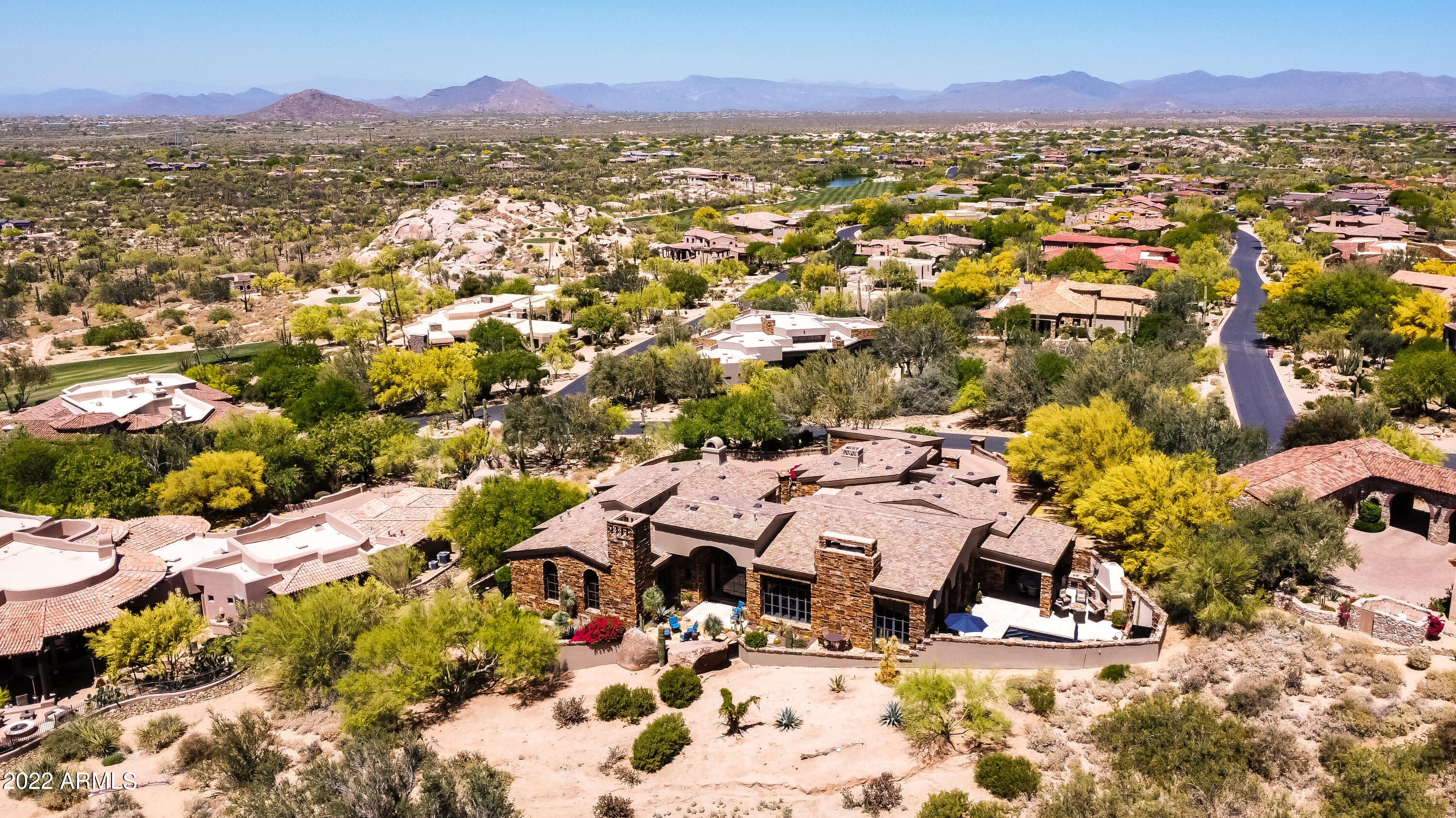 ESTANCIA - Residential