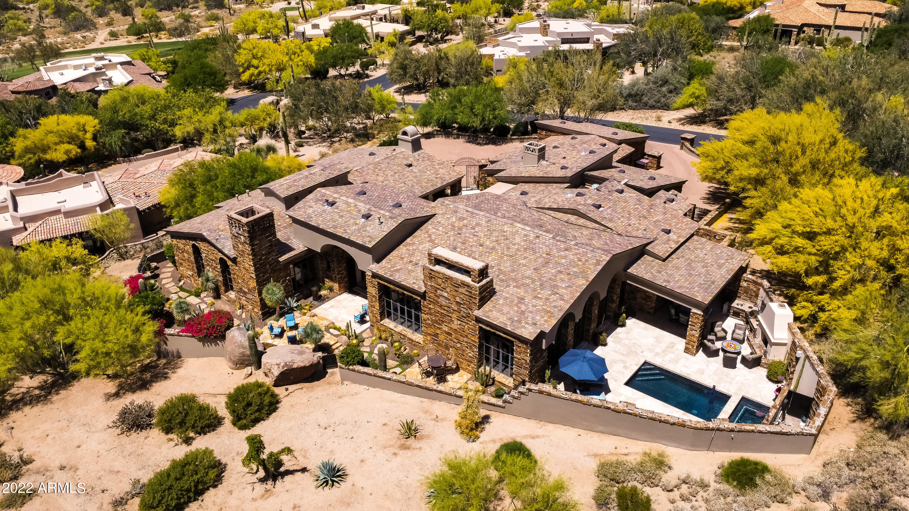 ESTANCIA - Residential