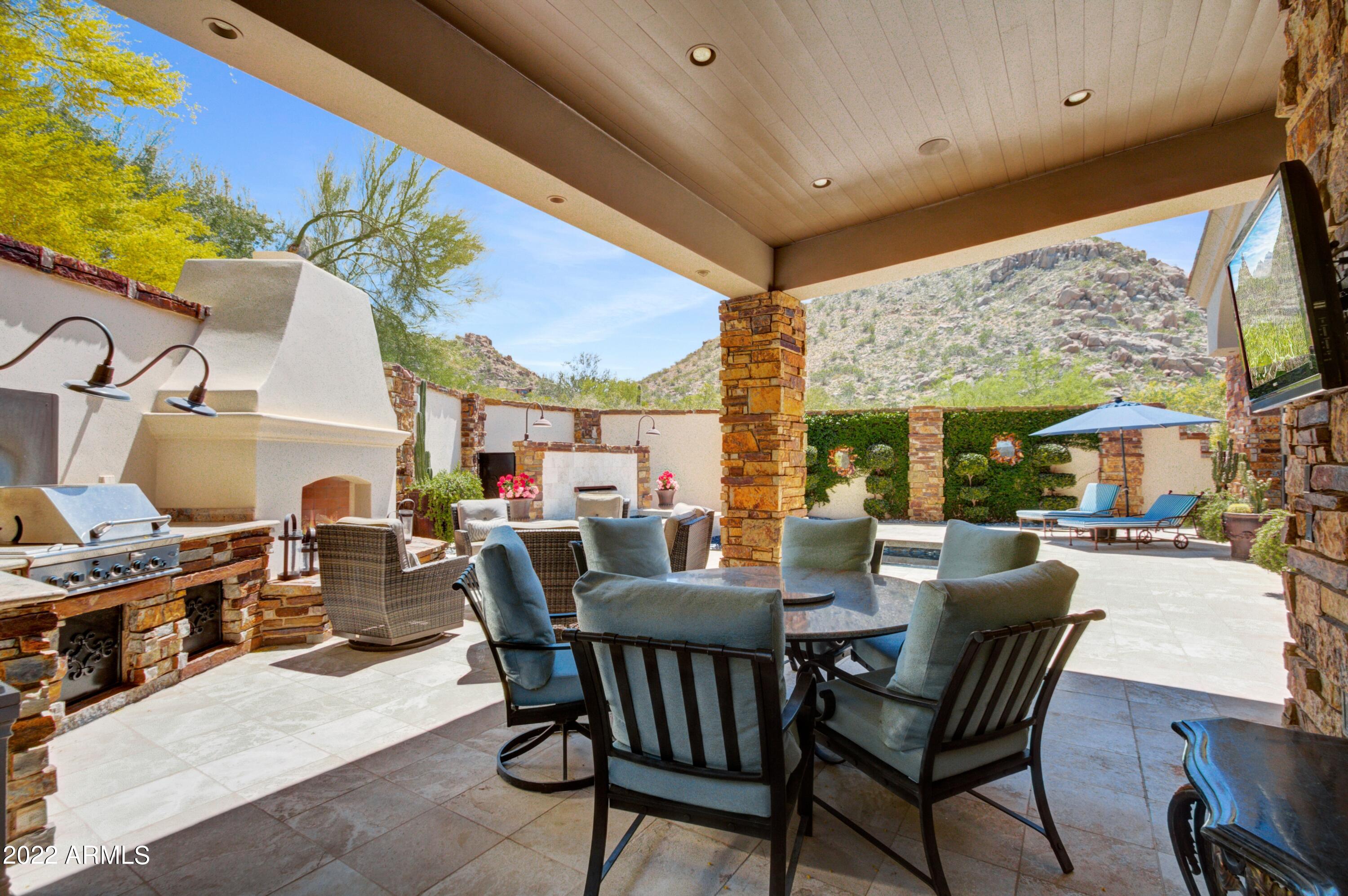 ESTANCIA - Residential