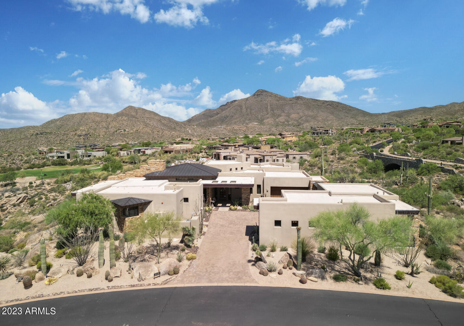 DESERT MOUNTAIN PH 3 UT 39 COCHISE/GERONIMO VILLAG - Residential