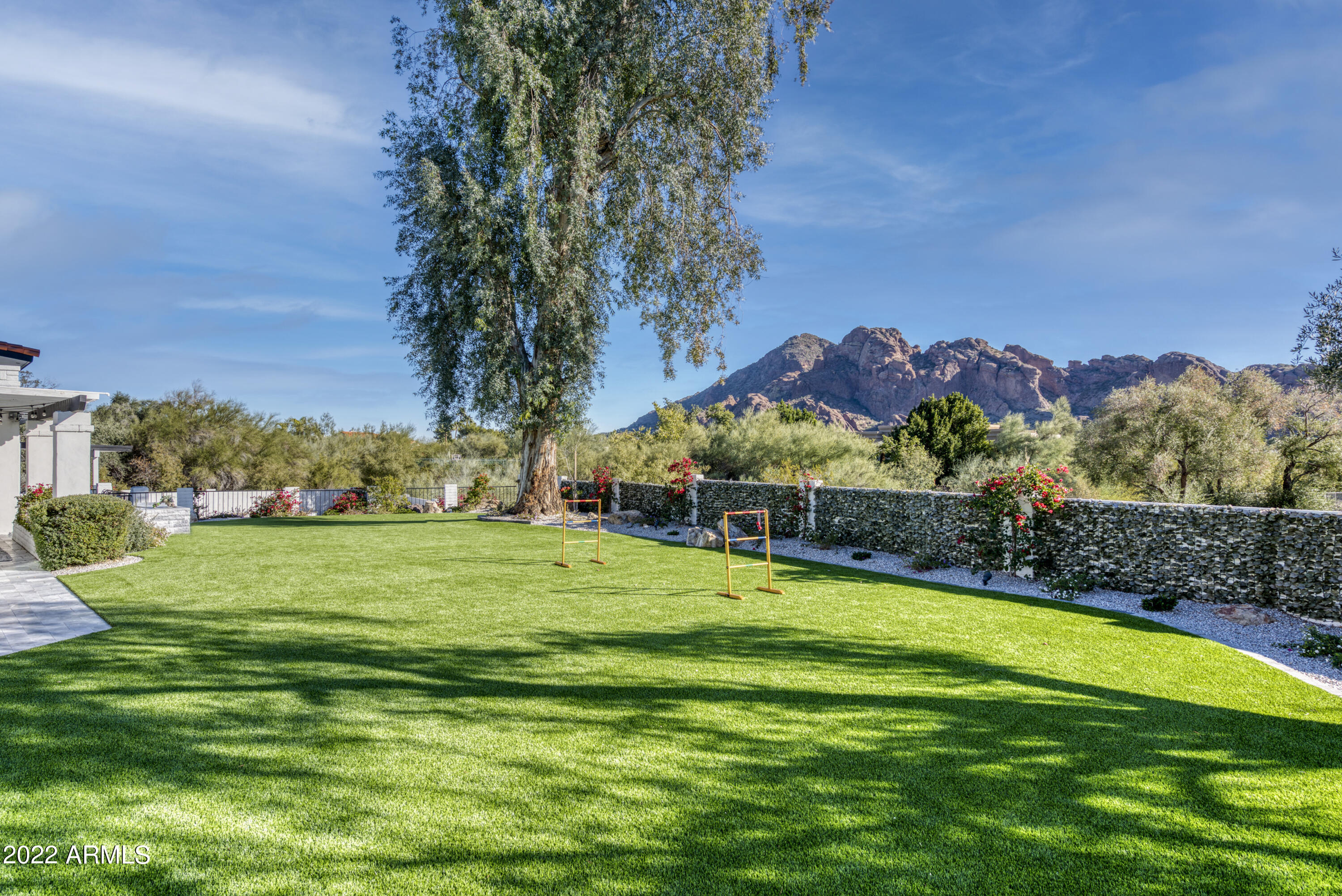 PEBBLE RIDGE - Residential