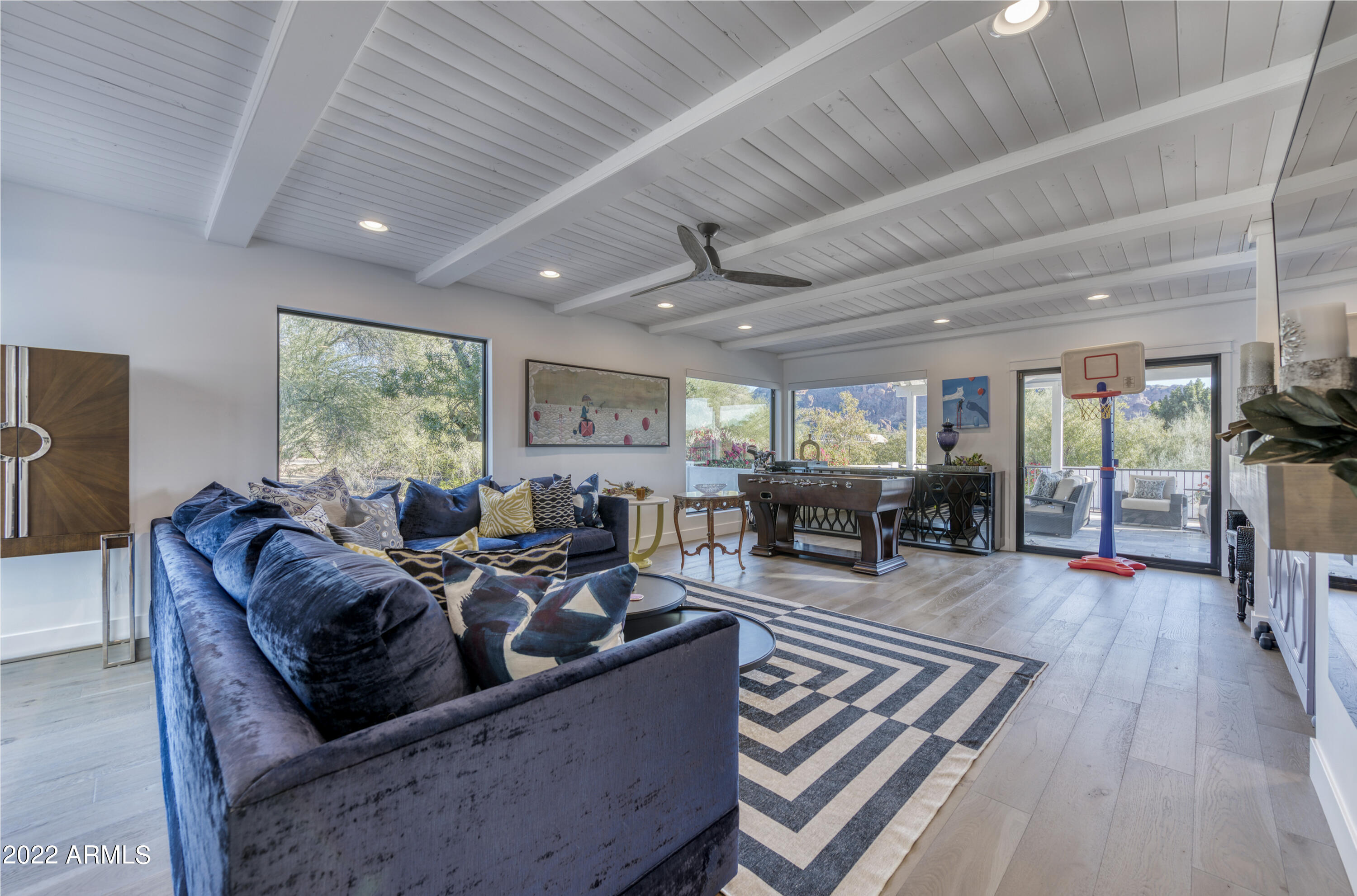 PEBBLE RIDGE - Residential