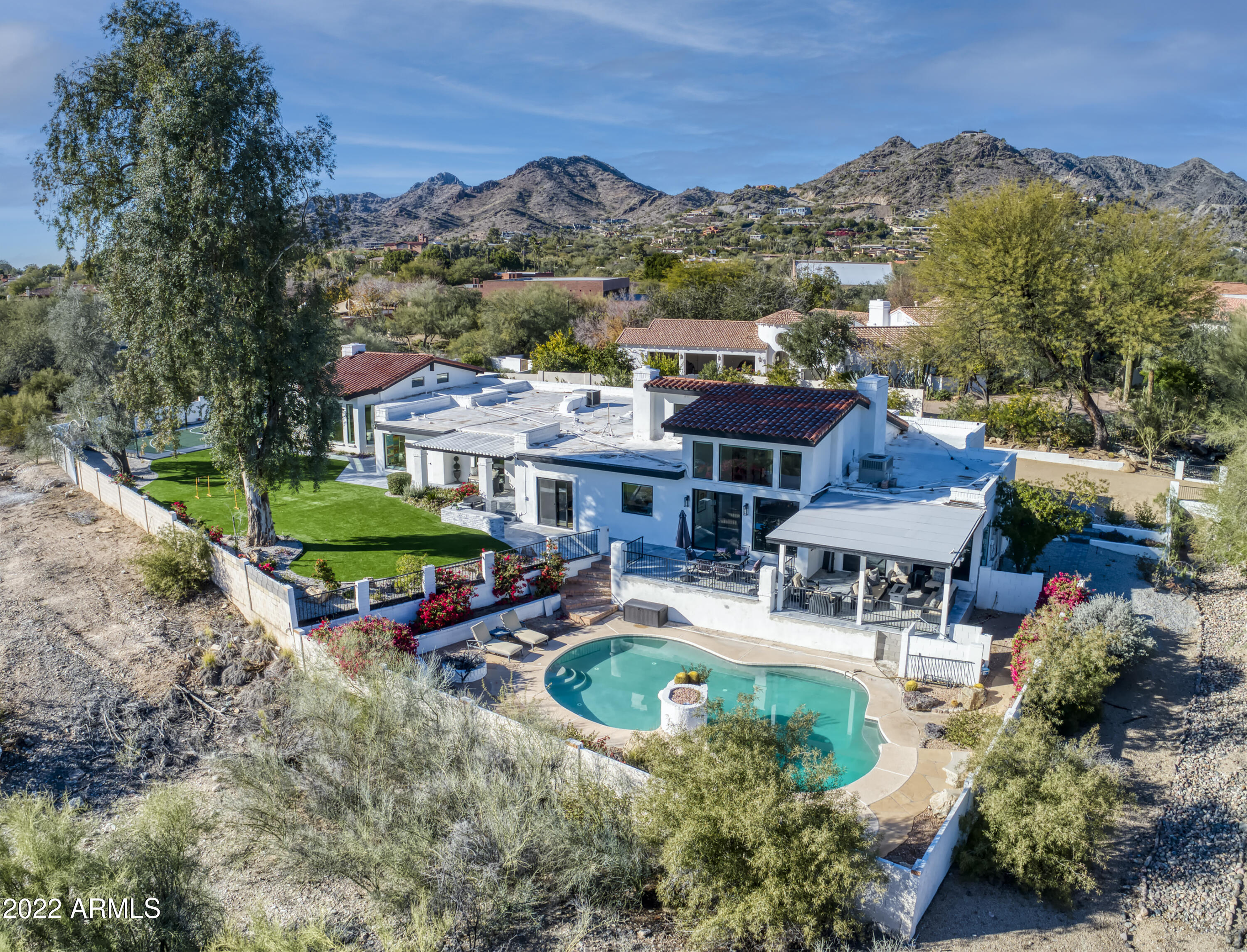 PEBBLE RIDGE - Residential