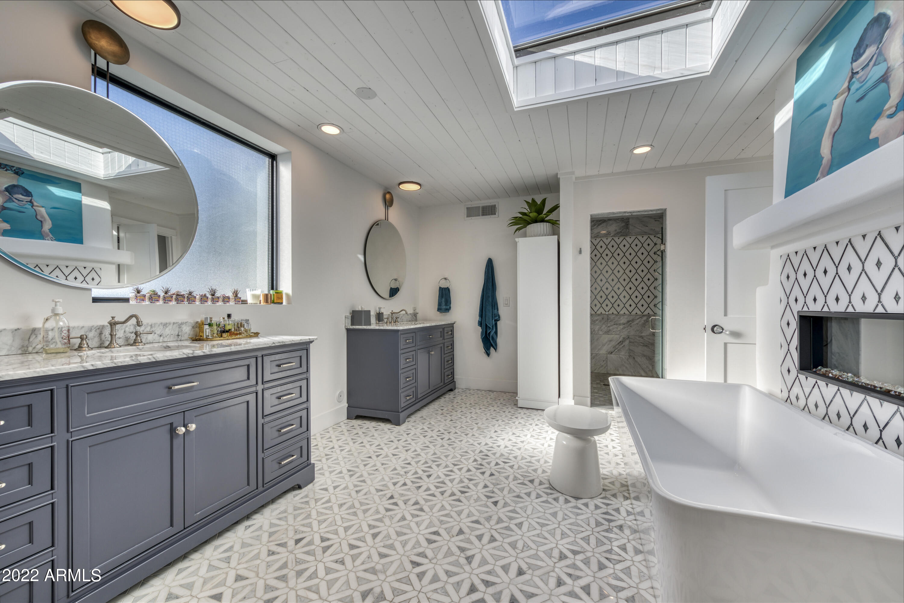PEBBLE RIDGE - Residential