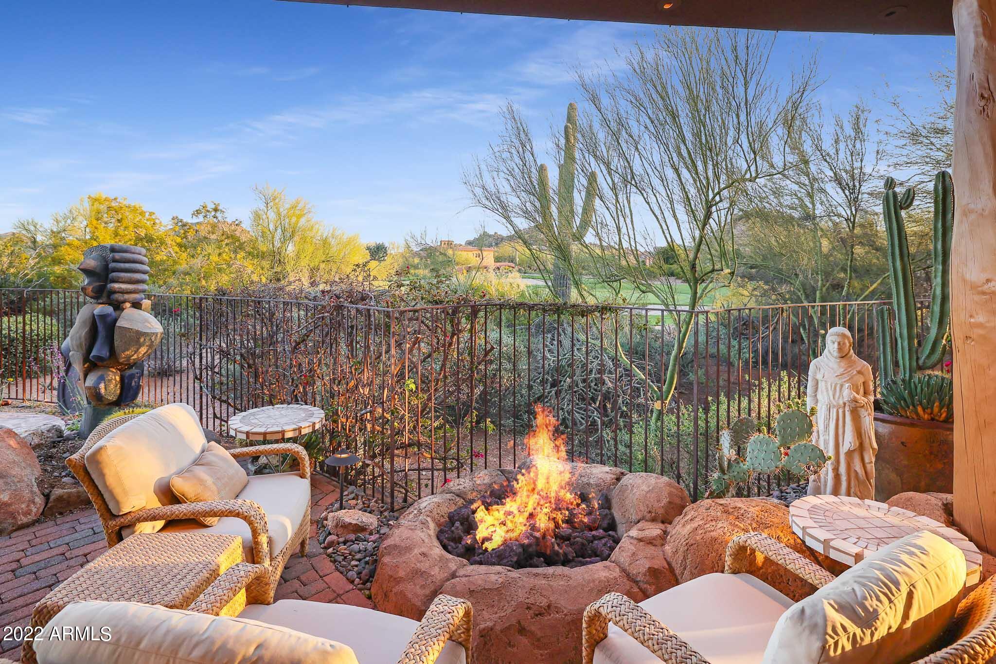 PINNACLE CANYON AT TROON NORTH - Residential