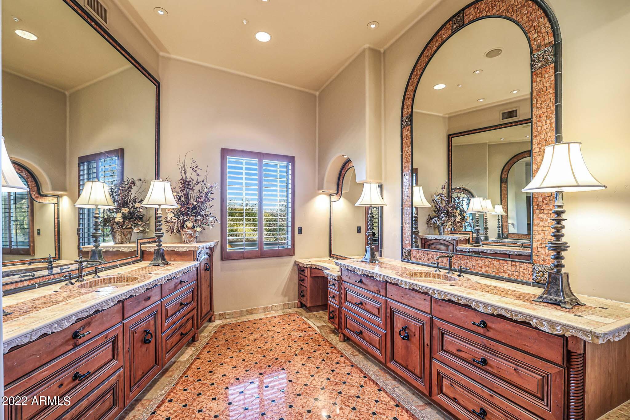PINNACLE CANYON AT TROON NORTH - Residential