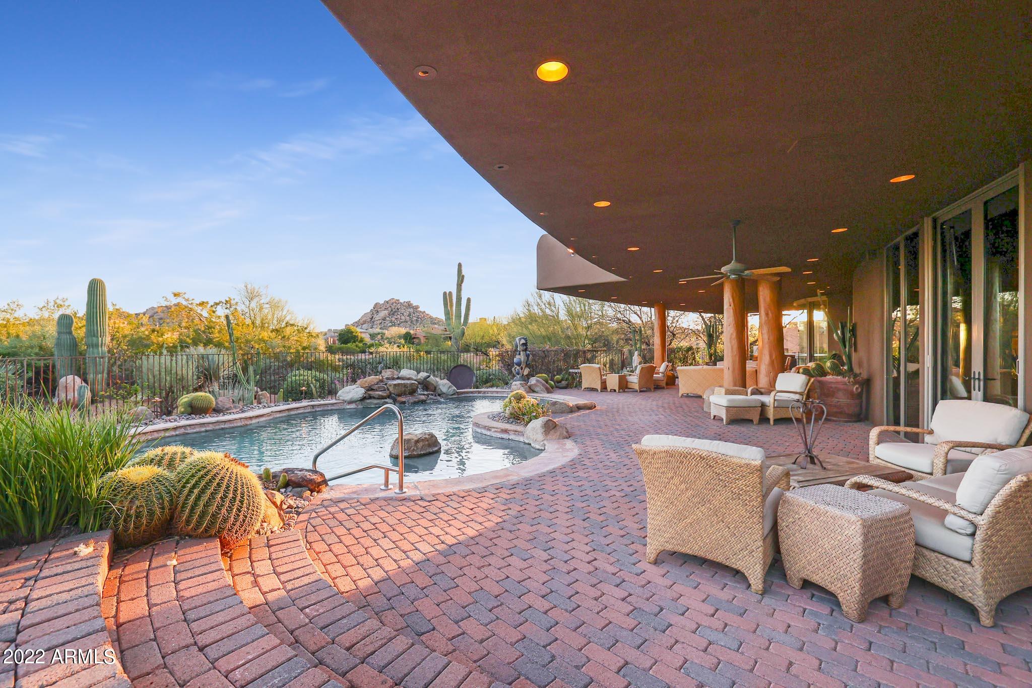PINNACLE CANYON AT TROON NORTH - Residential