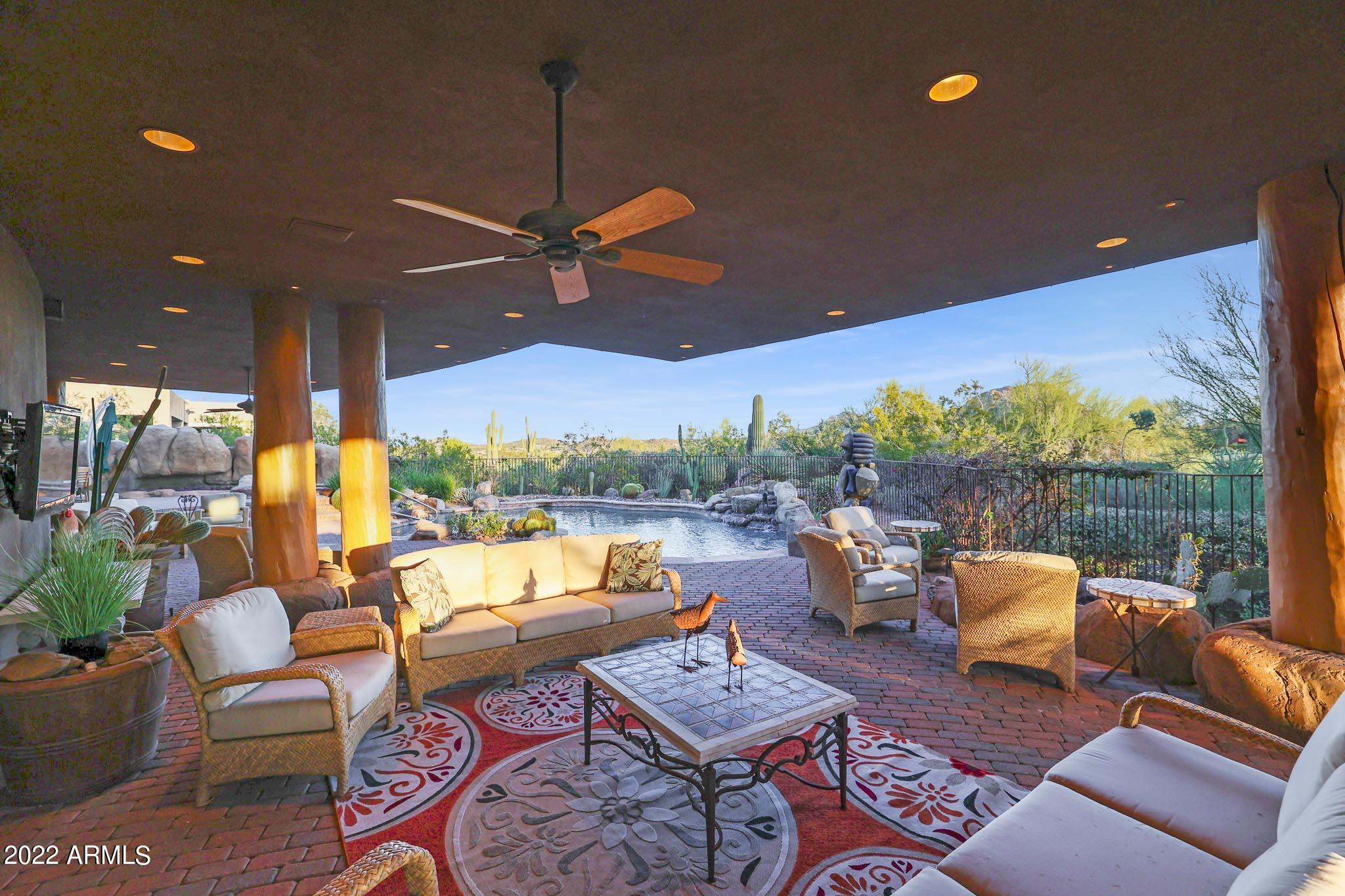 PINNACLE CANYON AT TROON NORTH - Residential