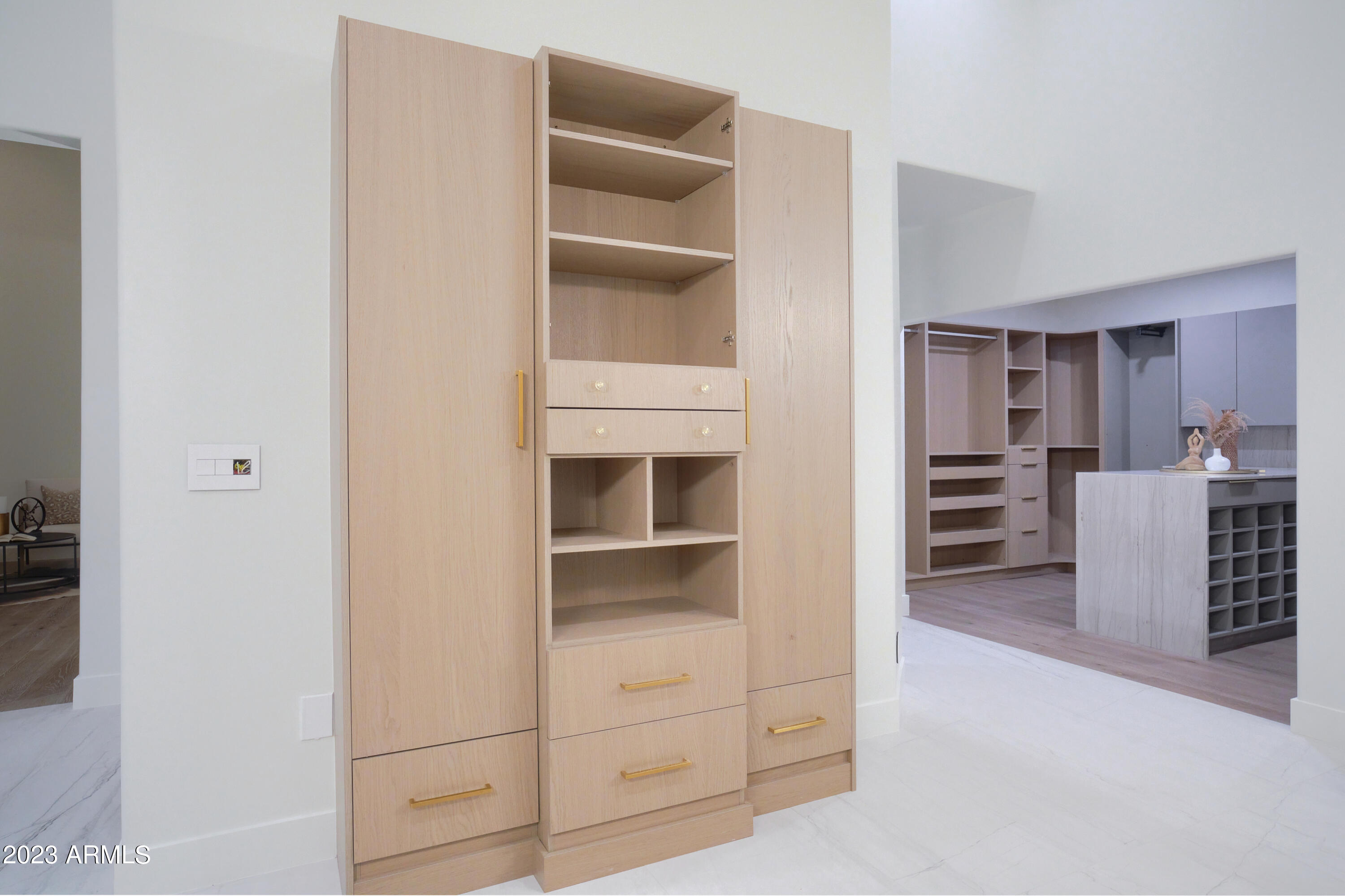 CAMELBACK COUNTRY ESTATES UNIT 4 - Residential