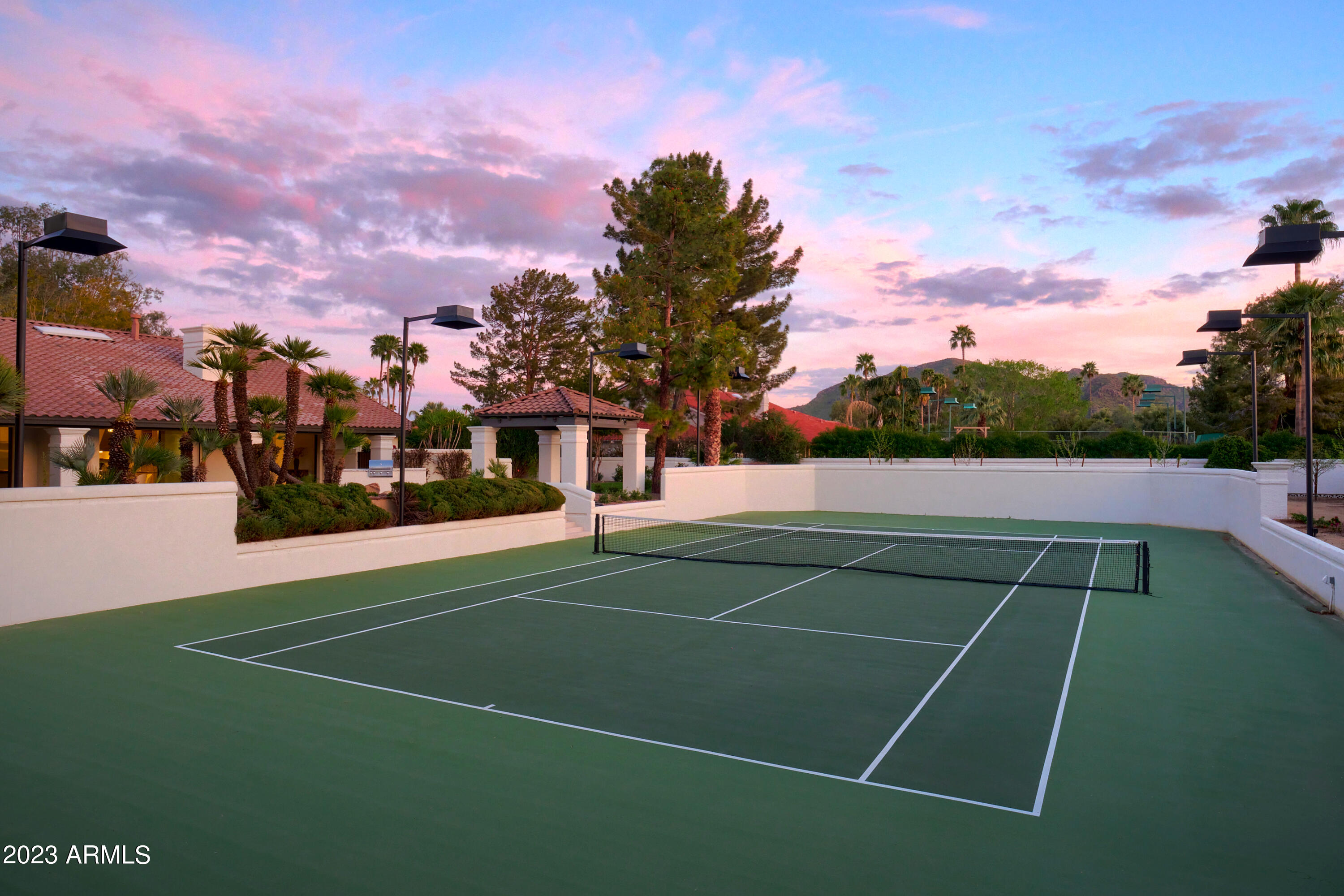 CAMELBACK COUNTRY ESTATES UNIT 4 - Residential