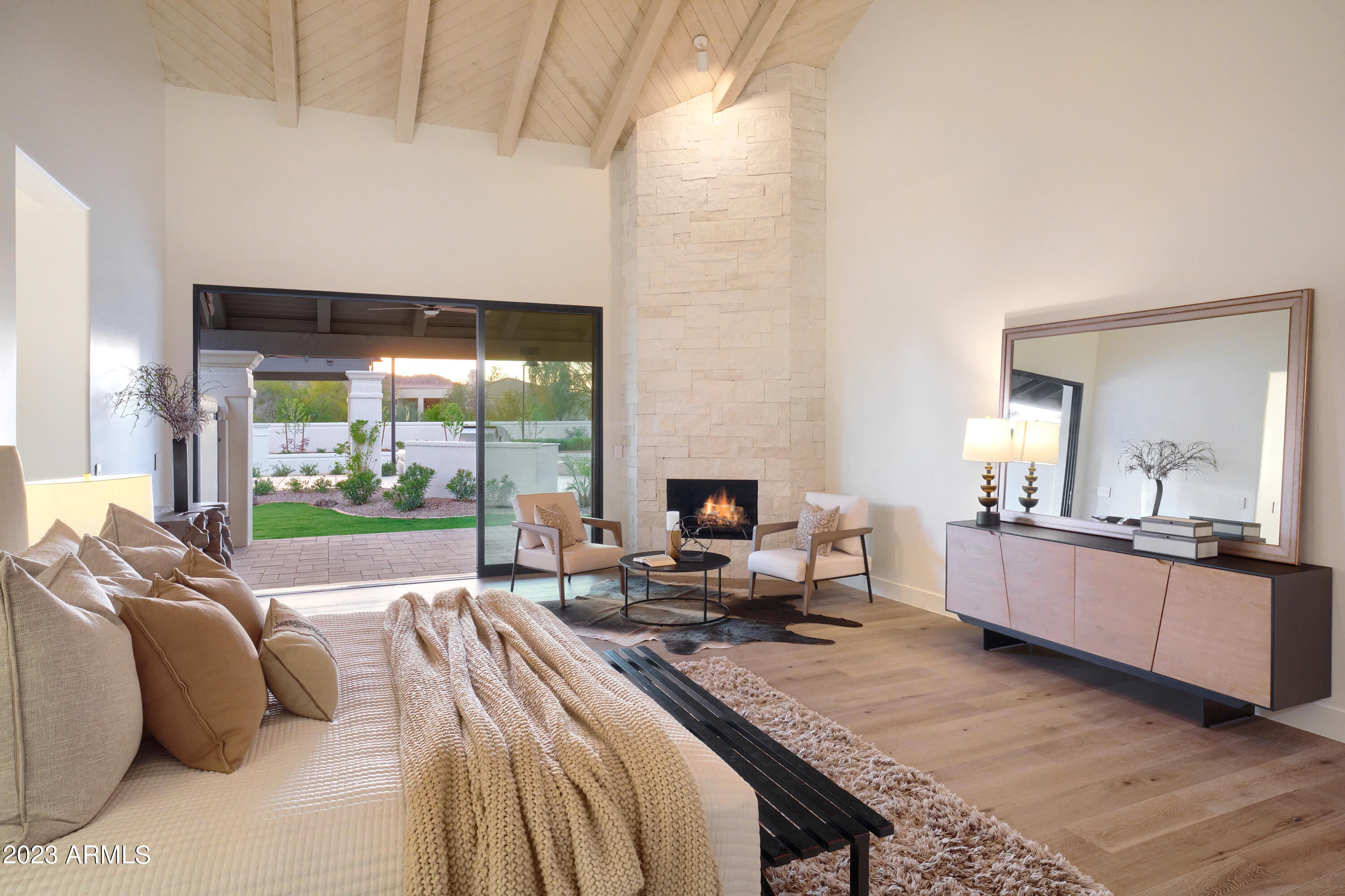 CAMELBACK COUNTRY ESTATES UNIT 4 - Residential