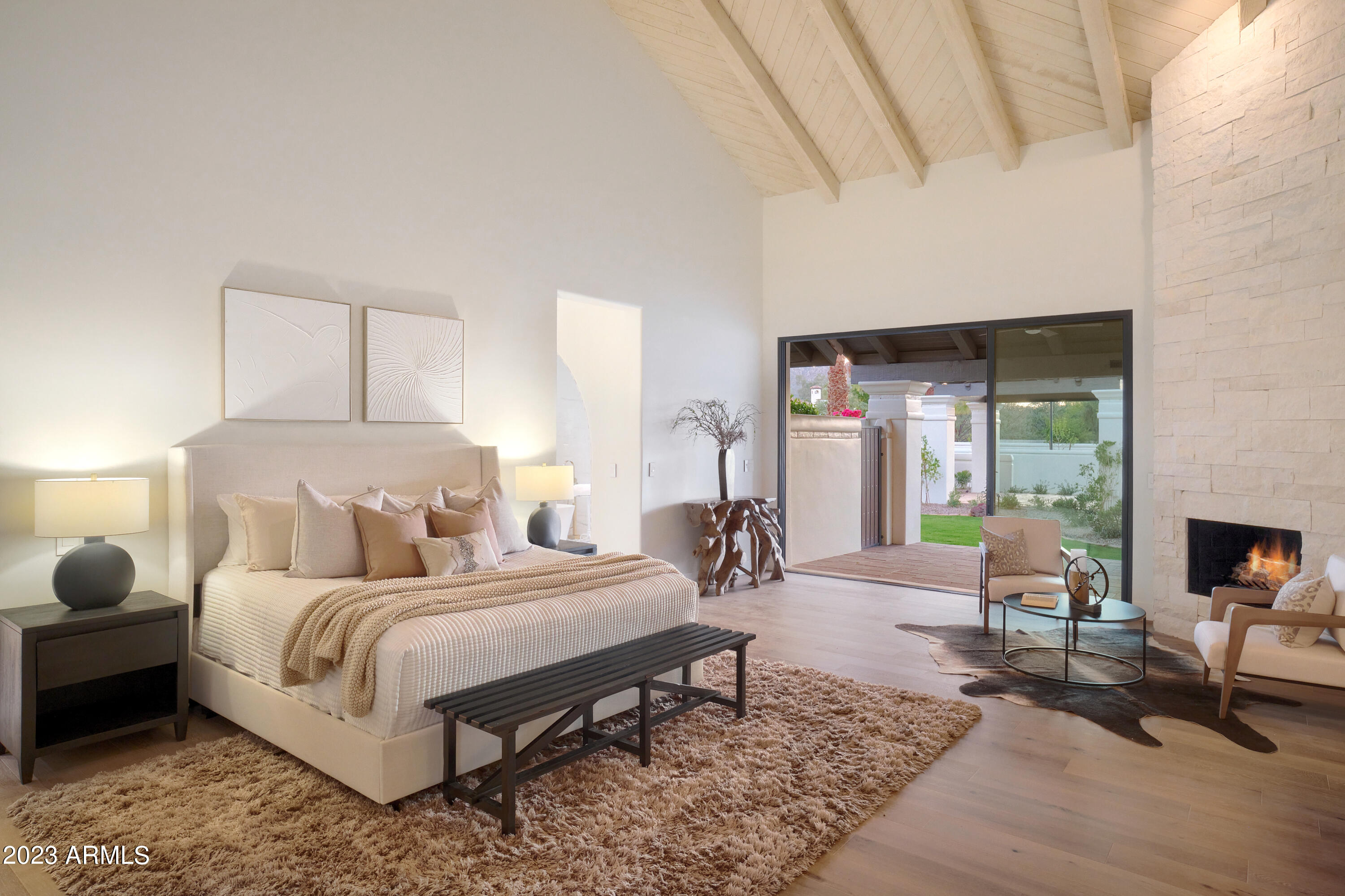 CAMELBACK COUNTRY ESTATES UNIT 4 - Residential