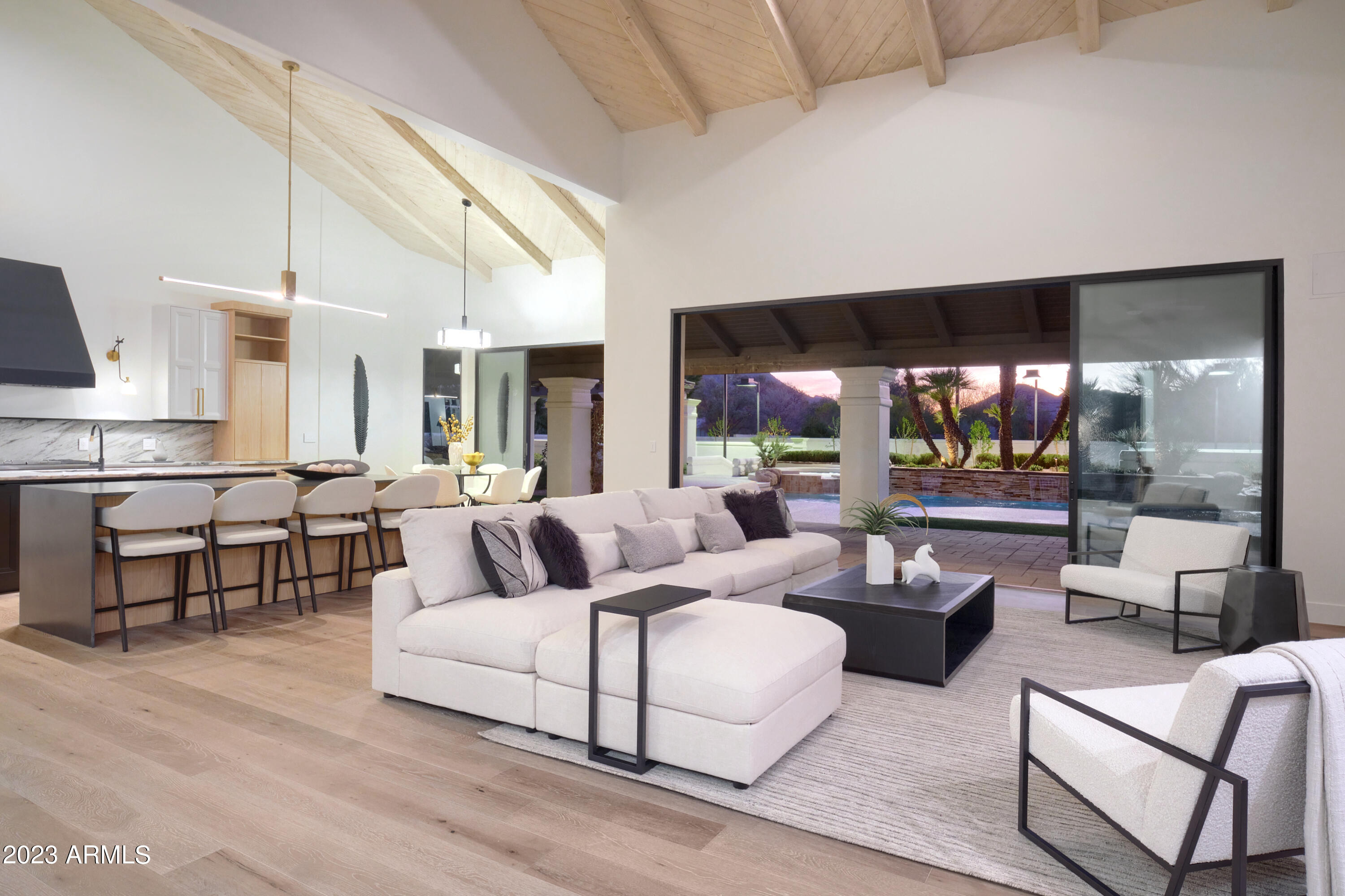 CAMELBACK COUNTRY ESTATES UNIT 4 - Residential
